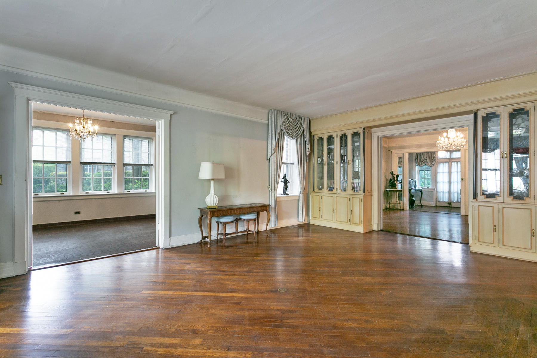  “FOREST HILLS GARDENS FIELDSTONE TOWNHOUSE” - 物件實景