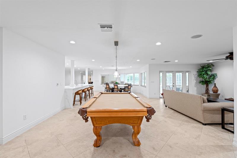 Parkland, Florida, 33067, United States, 5 Bedrooms Bedrooms, ,4 BathroomsBathrooms,Residential,For Sale,1990344