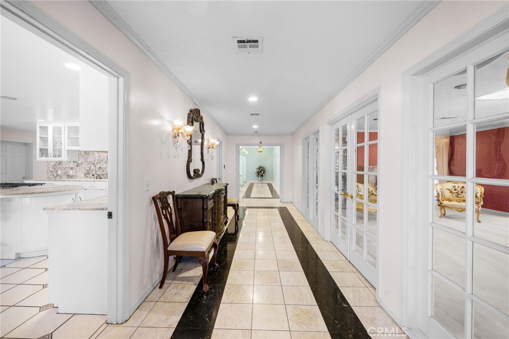 Hemet, California, 92544, United States, 5 Bedrooms Bedrooms, ,4 BathroomsBathrooms,Residential,For Sale,1896645