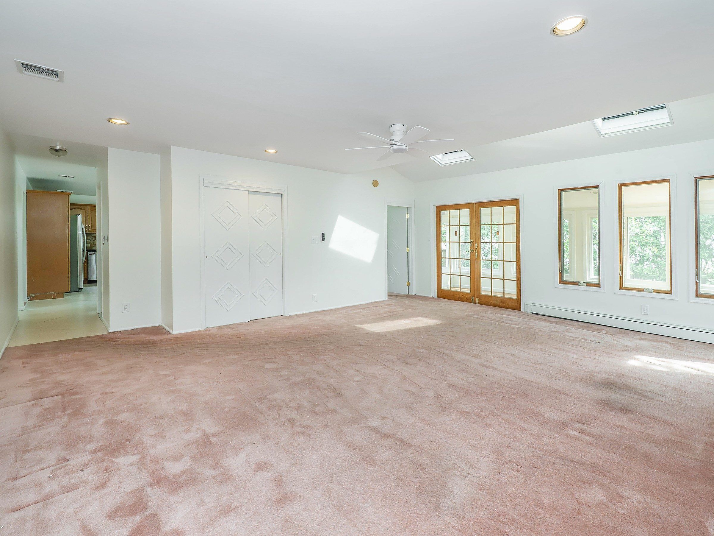  53A Grove Street, Glenwood Landing, NY, 11547 - 物件實景