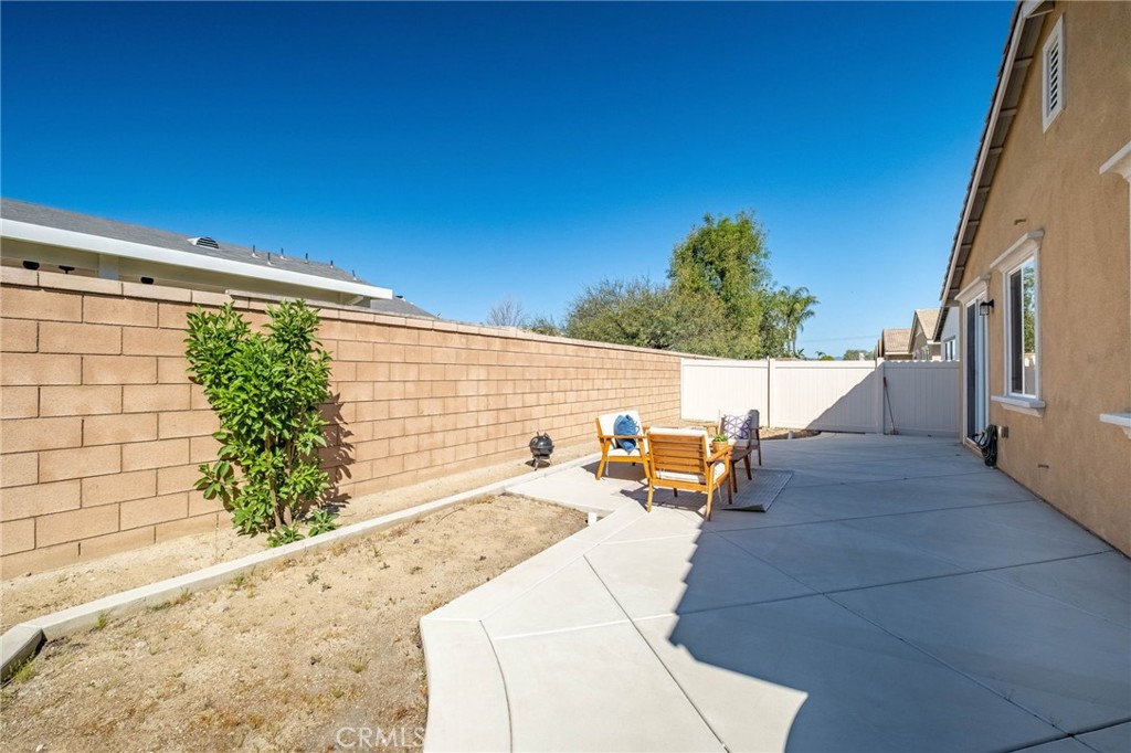 Moreno Valley, California, 92553, United States, 3 Bedrooms Bedrooms, ,2 BathroomsBathrooms,Residential,For Sale,2042349