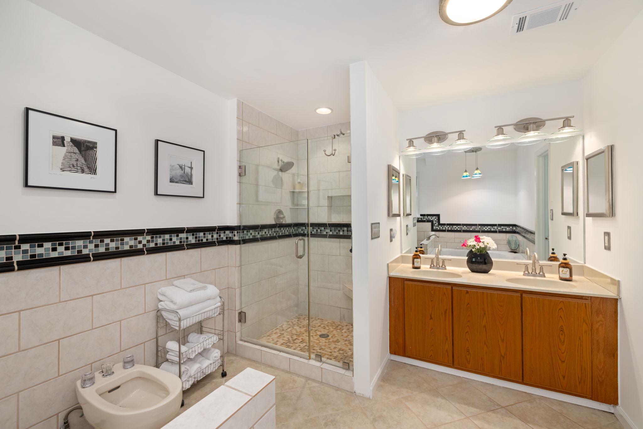  1501 Laurel Hill Road, Vienna, VA, 22182 - 物件實景