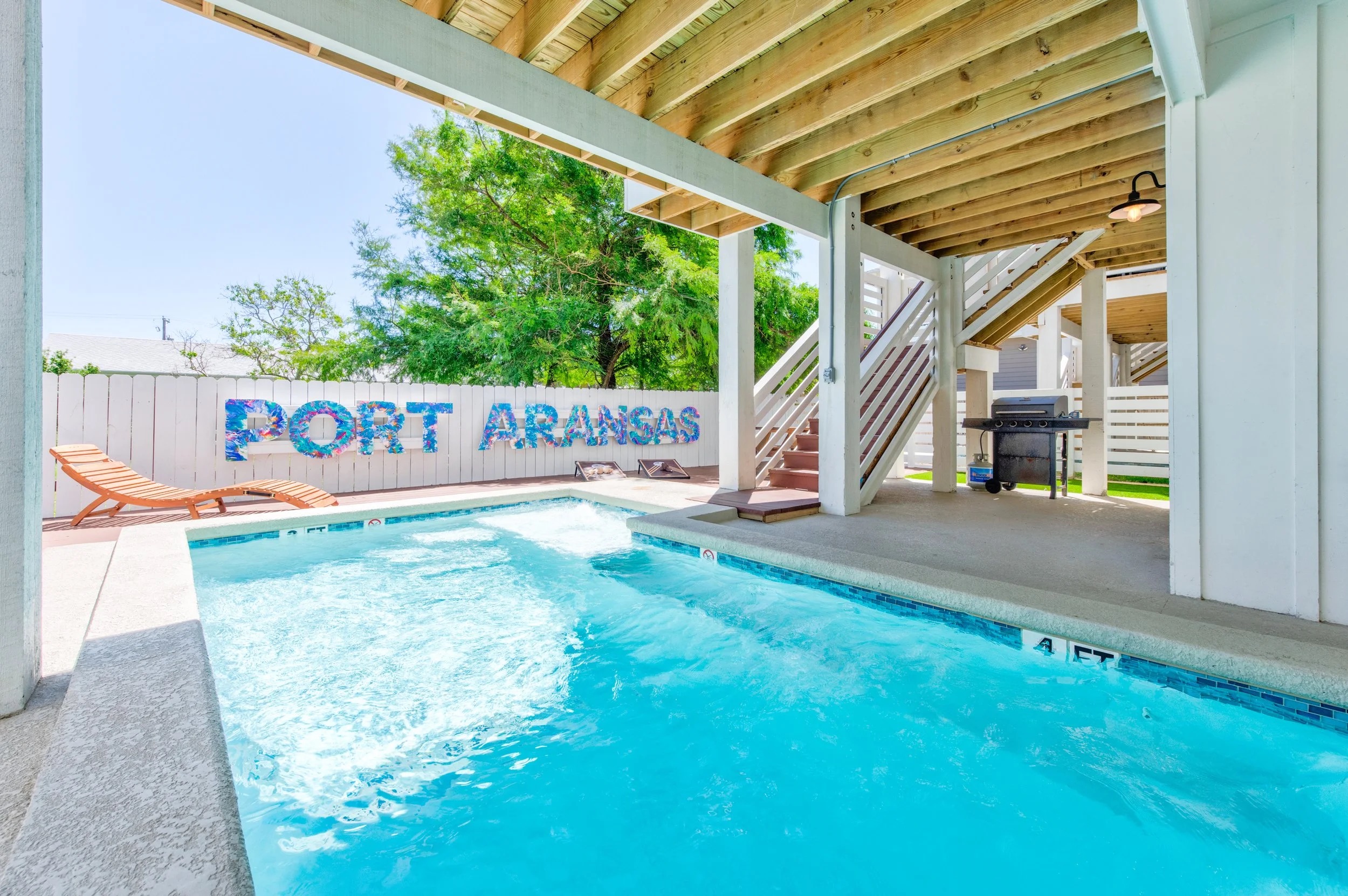 Port Aransas, Texas, 78373, United States, 5 Bedrooms Bedrooms, ,4 BathroomsBathrooms,Residential,For Sale,1982131