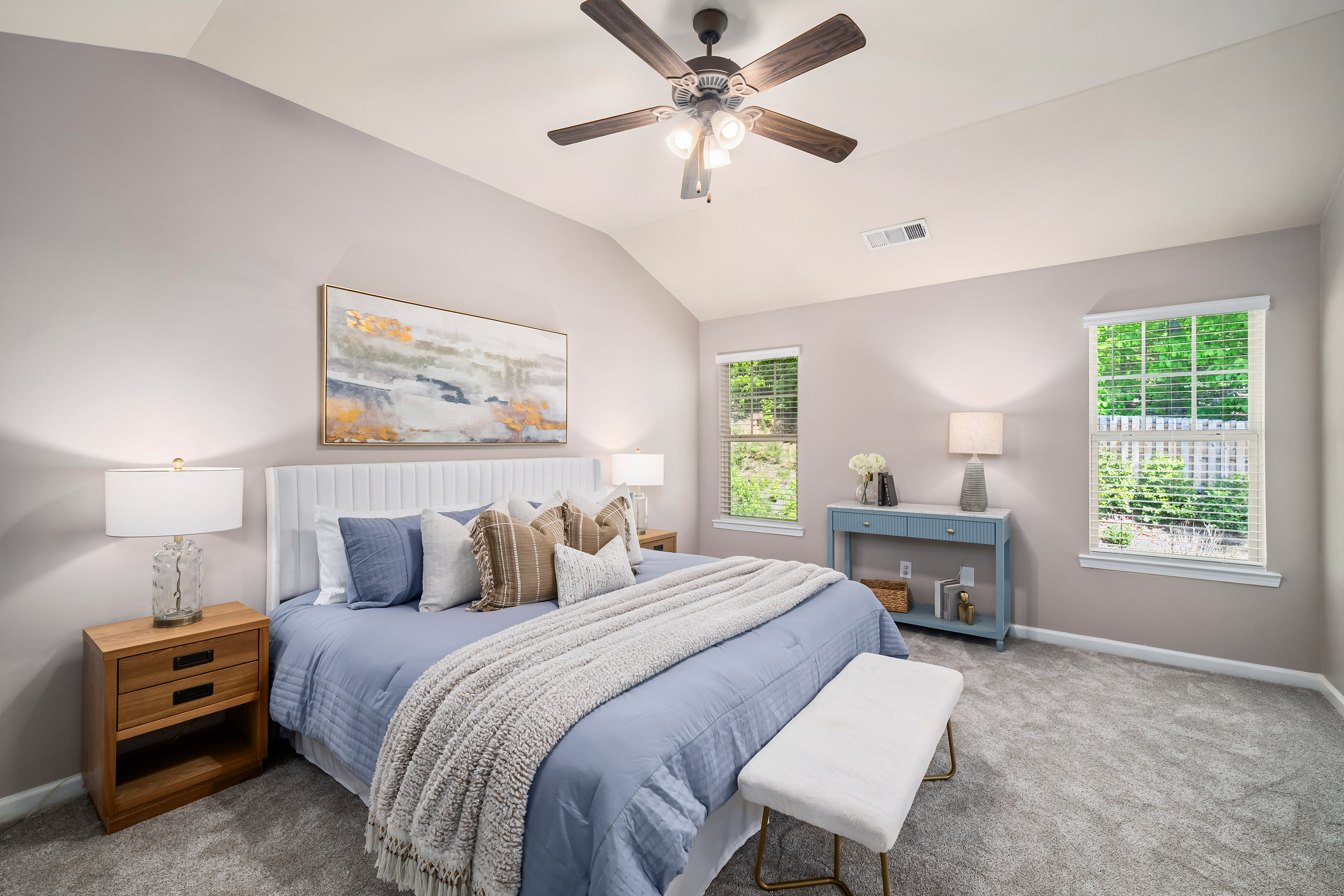  Beautifully Appointed End-Unit Townhome - 物件實景