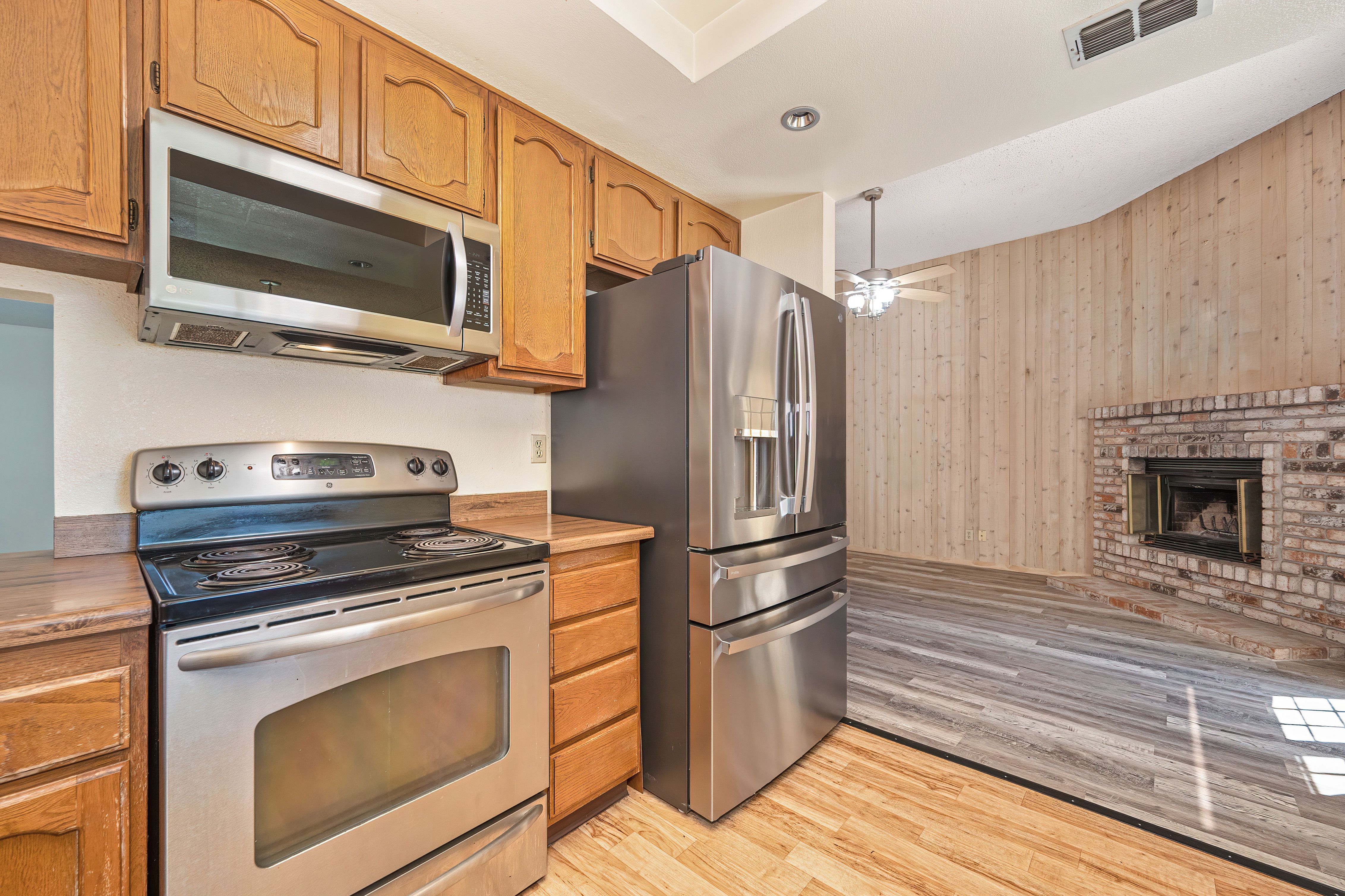  7613 Black Bear Drive, Sacramento, CA 95843 - 物件實景