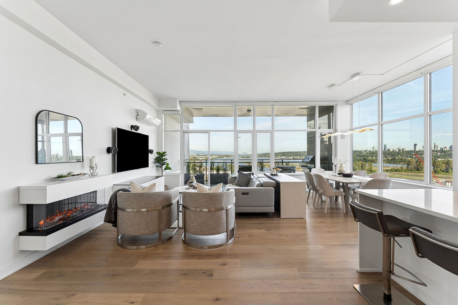  Rooftop Penthouse in New West - 物件實景