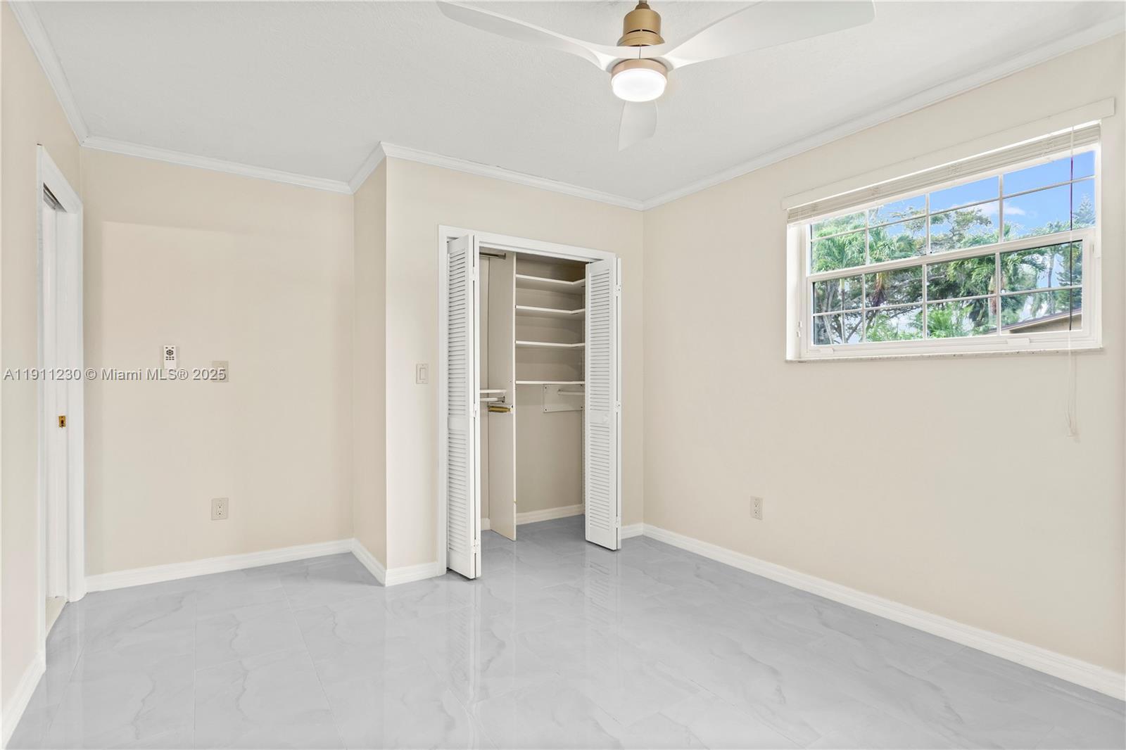 Davie, Florida, 33325, United States, 4 Bedrooms Bedrooms, ,3 BathroomsBathrooms,Residential,For Sale,1990882