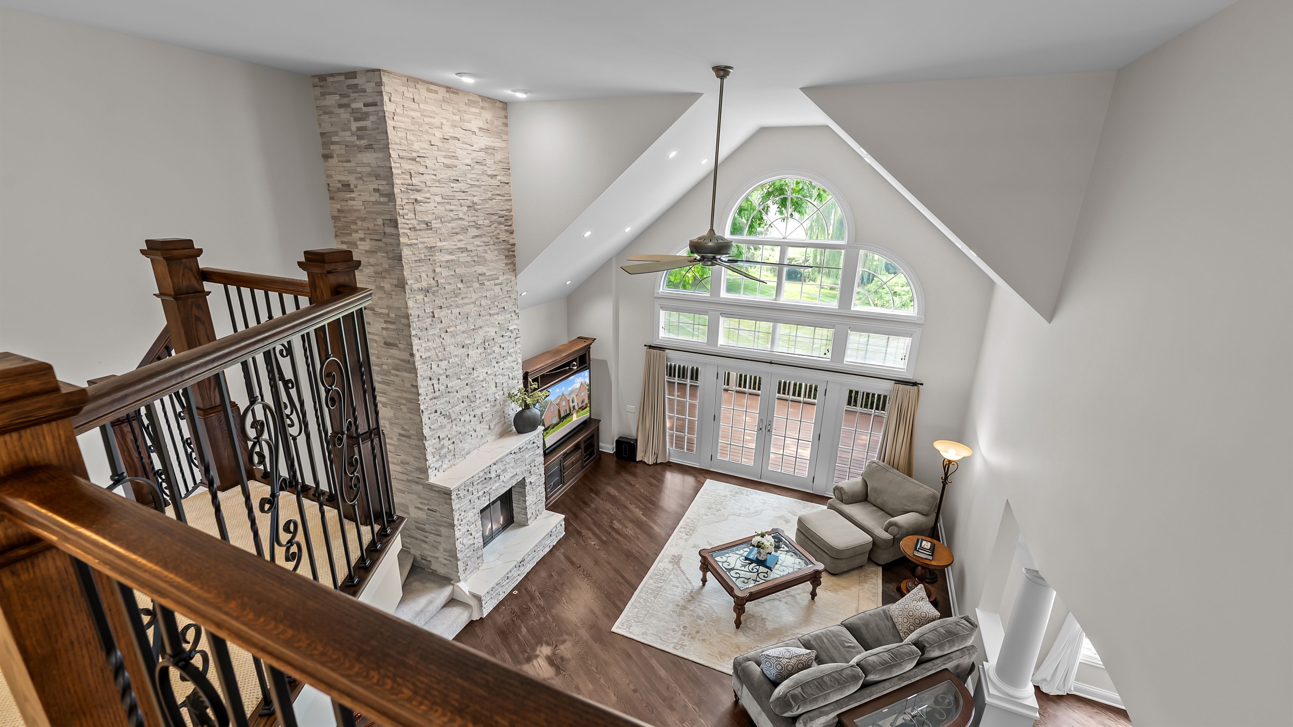  Experience Luxury Living at its Finest in Barrington - 物件實景