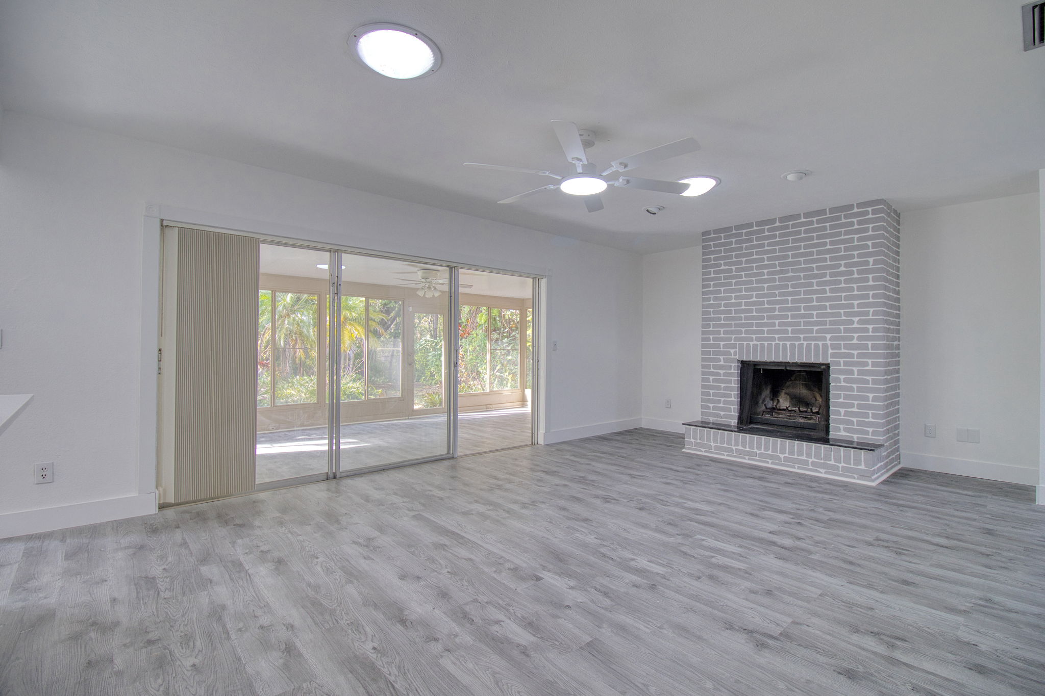 Tampa, Florida, 33613, United States, 4 Bedrooms Bedrooms, ,1 BathroomBathrooms,Residential,For Sale,2006363