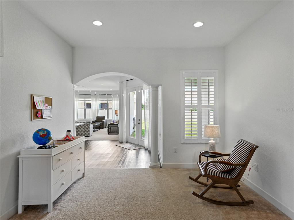 Lakeland, Florida, 33813, United States, 4 Bedrooms Bedrooms, ,3 BathroomsBathrooms,Residential,For Sale,1829235