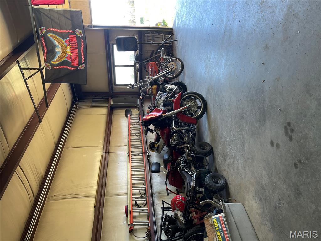 Lebanon, Missouri, 65536, United States, 3 Bedrooms Bedrooms, ,2 BathroomsBathrooms,Residential,For Sale,1982257