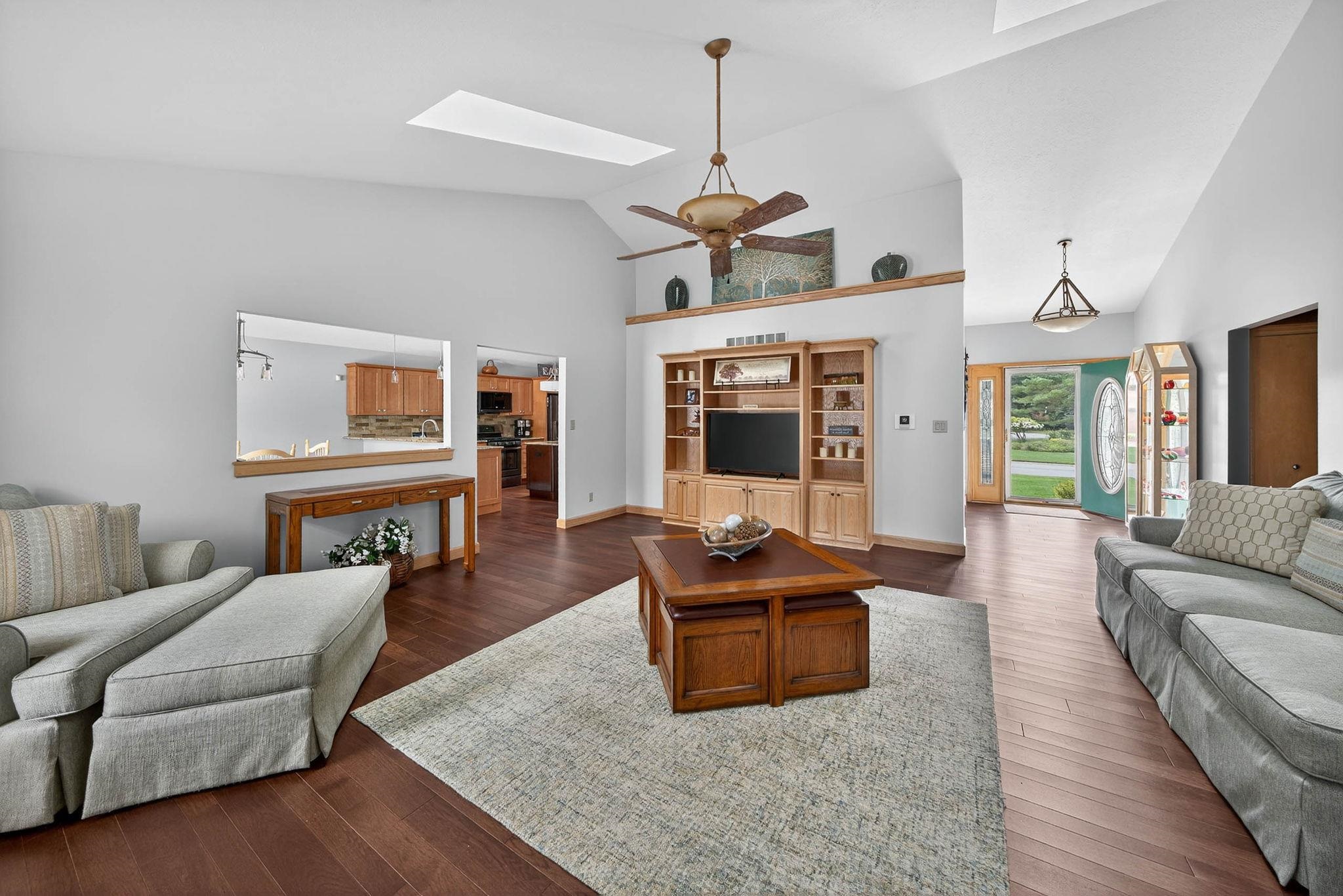 Elkhart, Indiana, 46514, United States, 3 Bedrooms Bedrooms, ,3 BathroomsBathrooms,Residential,For Sale,1919905
