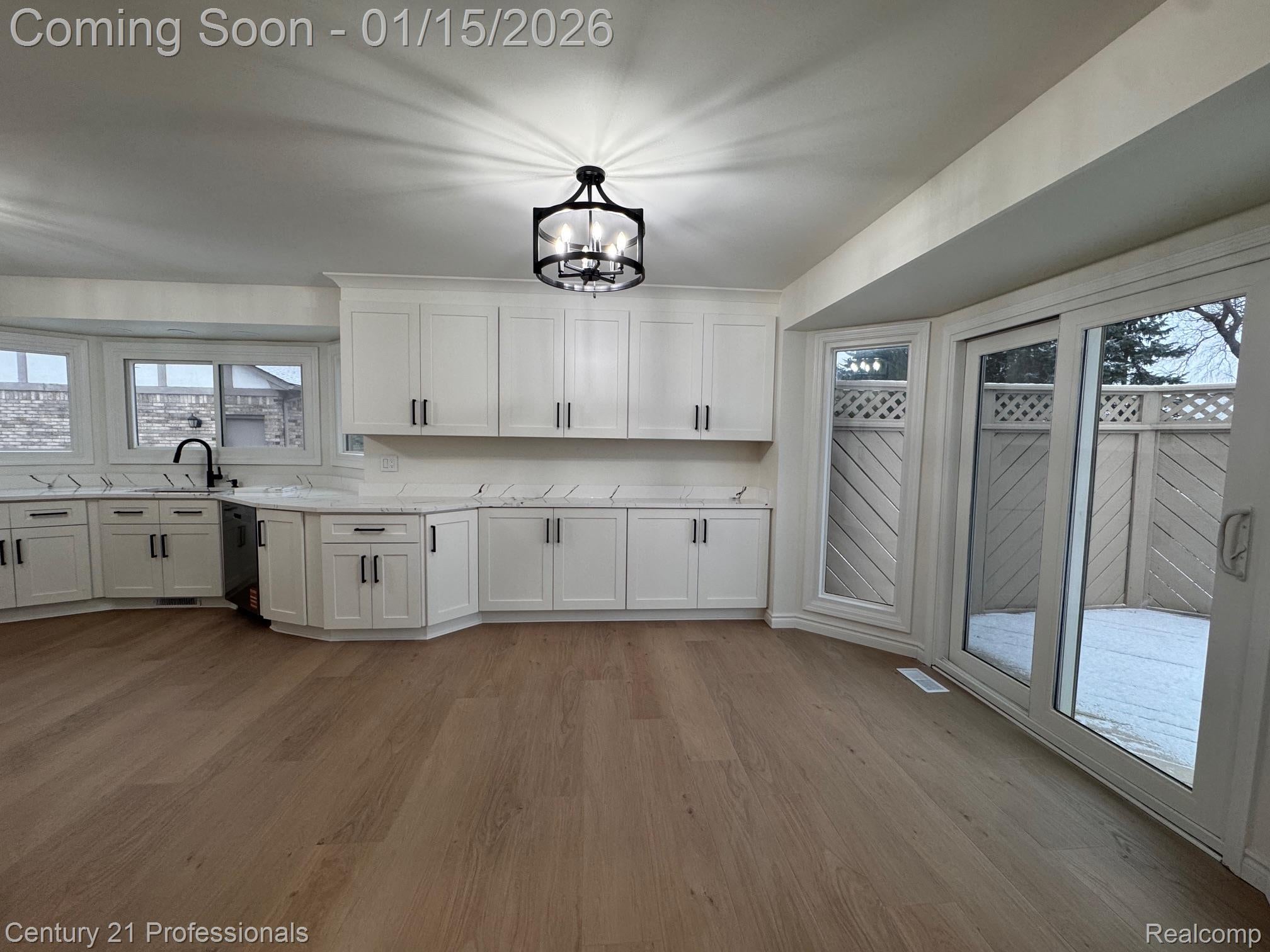 SterlingHeights, Michigan, 48310, United States, 3 Bedrooms Bedrooms, ,3 BathroomsBathrooms,Residential,For Sale,2010061