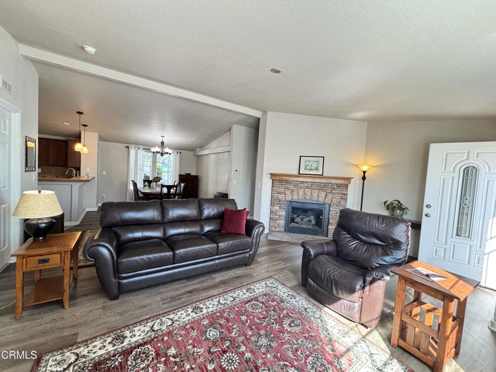 Ventura, California, 93003, United States, 3 Bedrooms Bedrooms, ,2 BathroomsBathrooms,Residential,For Sale,1980962