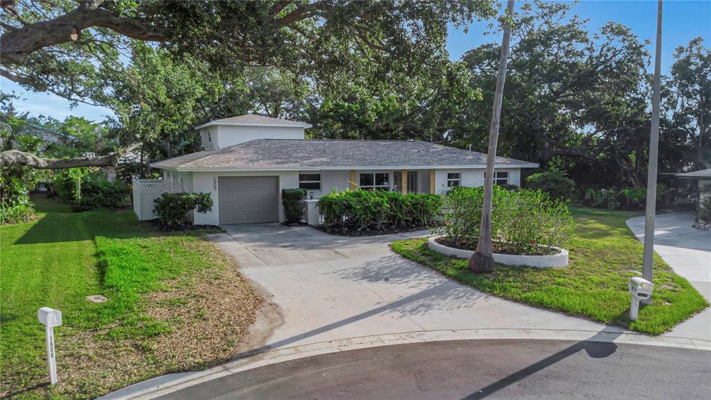 Belleair Bluffs, Florida, 33770, United States, 4 Bedrooms Bedrooms, ,3 BathroomsBathrooms,Residential,For Sale,1906119