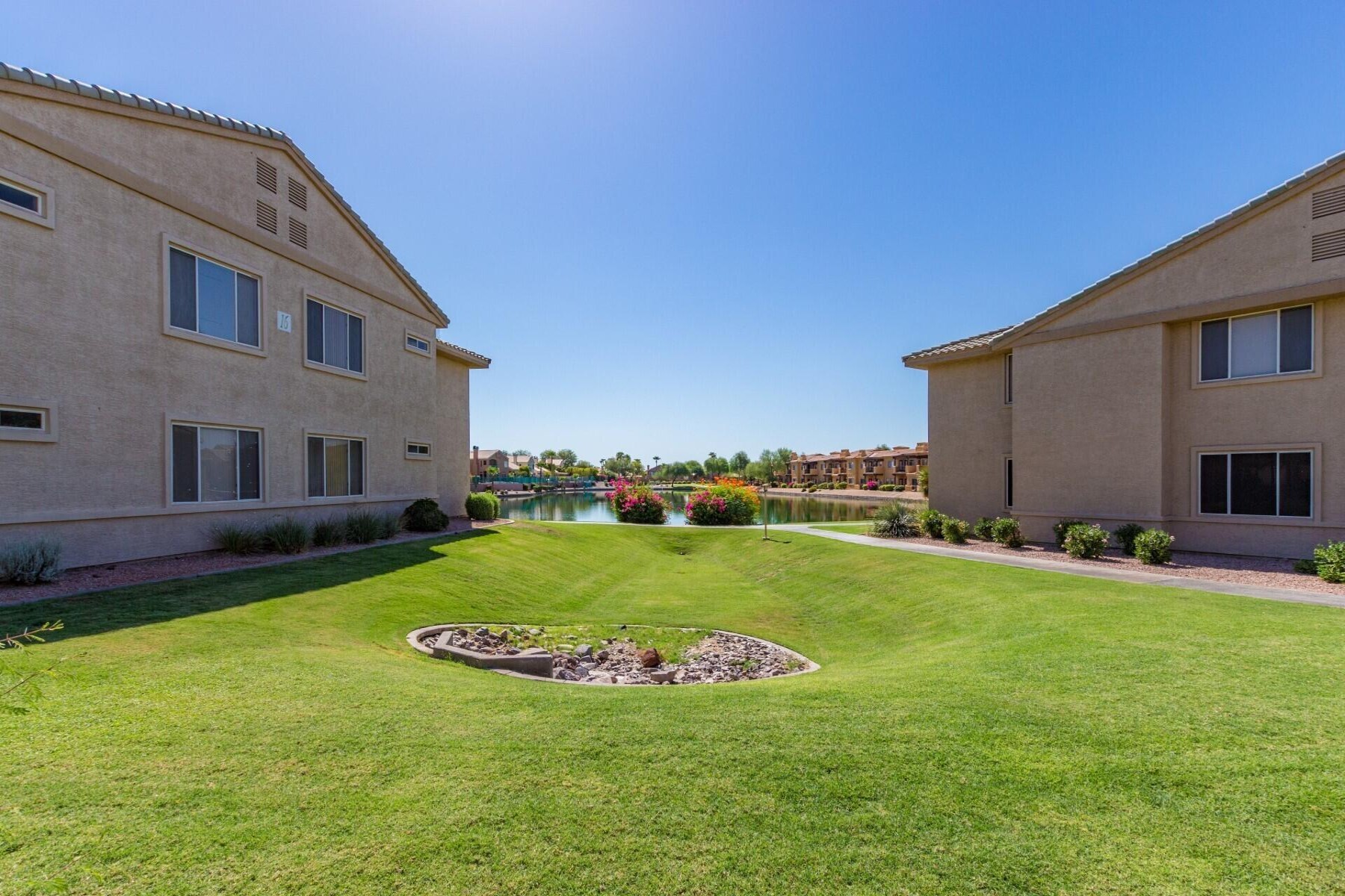  16013 S Desert Foothills Parkway  Phoenix, AZ - 物件實景