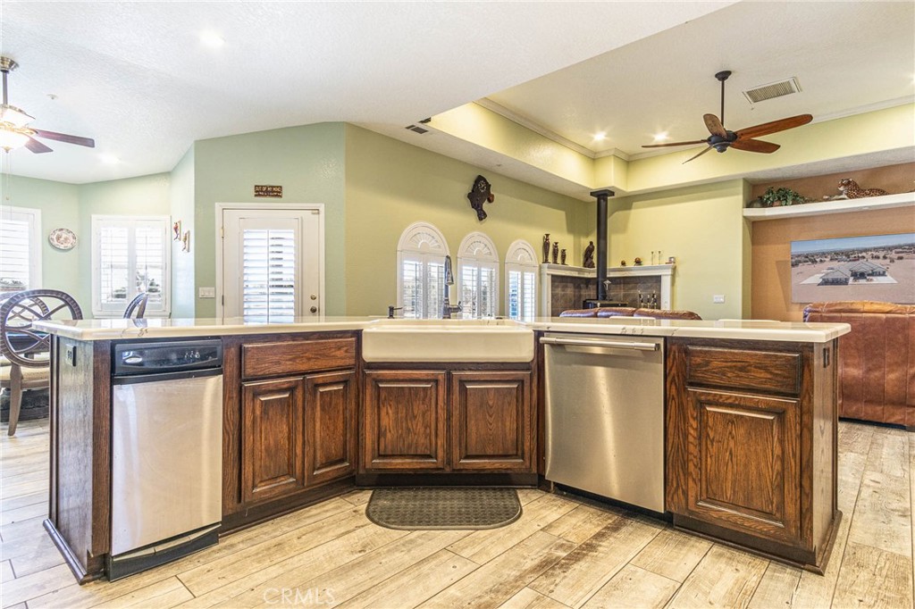 Oak Hills, California, 92344, United States, 4 Bedrooms Bedrooms, ,3 BathroomsBathrooms,Residential,For Sale,1978154