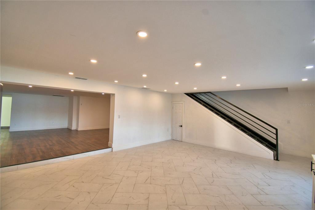 Winter Haven, Florida, 33881, United States, 9 Bedrooms Bedrooms, ,7 BathroomsBathrooms,Residential,For Sale,2003351