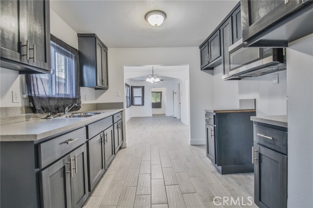 Los Angeles, California, 90002, United States, 3 Bedrooms Bedrooms, ,2 BathroomsBathrooms,Residential,For Sale,1928676