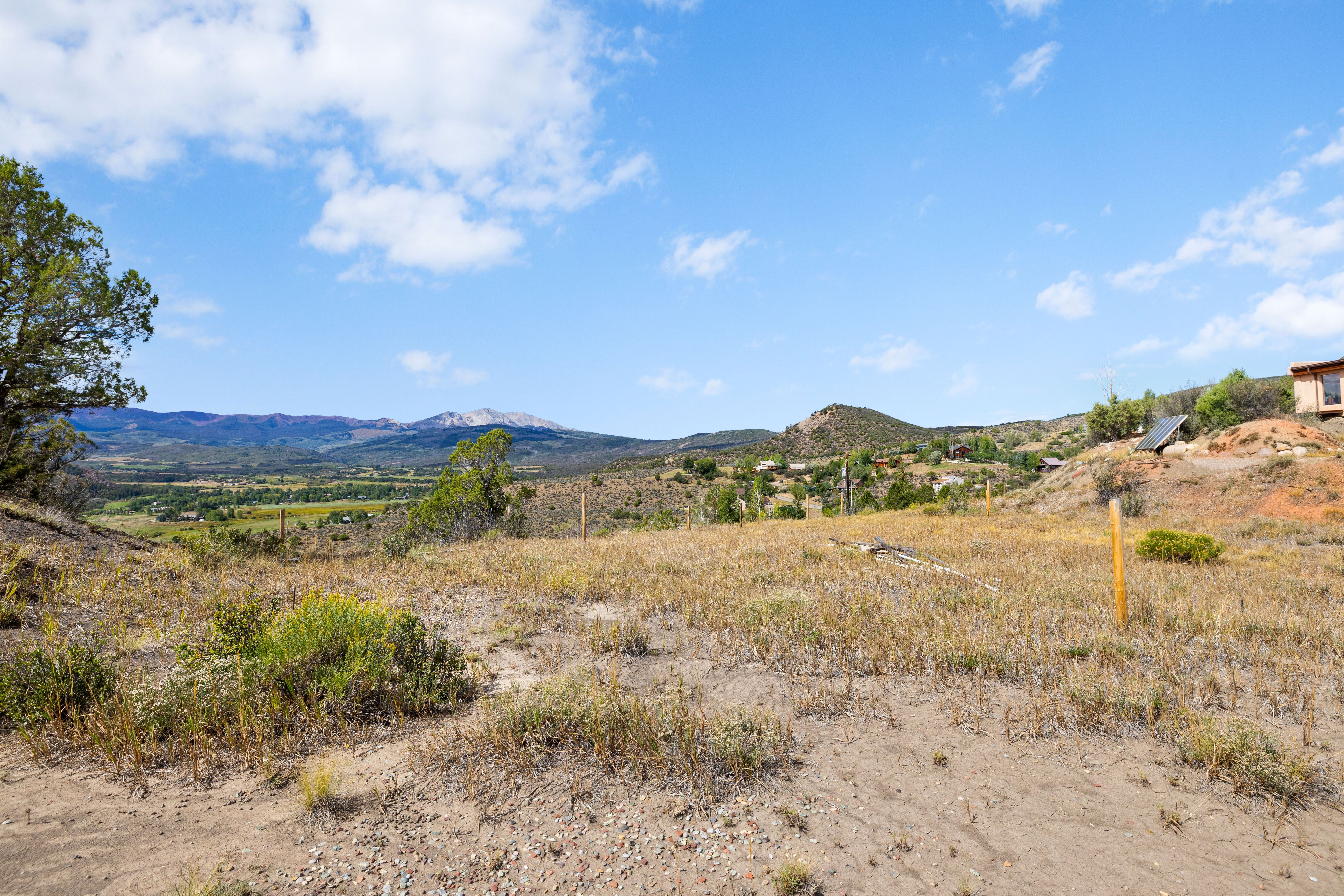  Ready to Build Lot with Panoramic Views - 物件實景