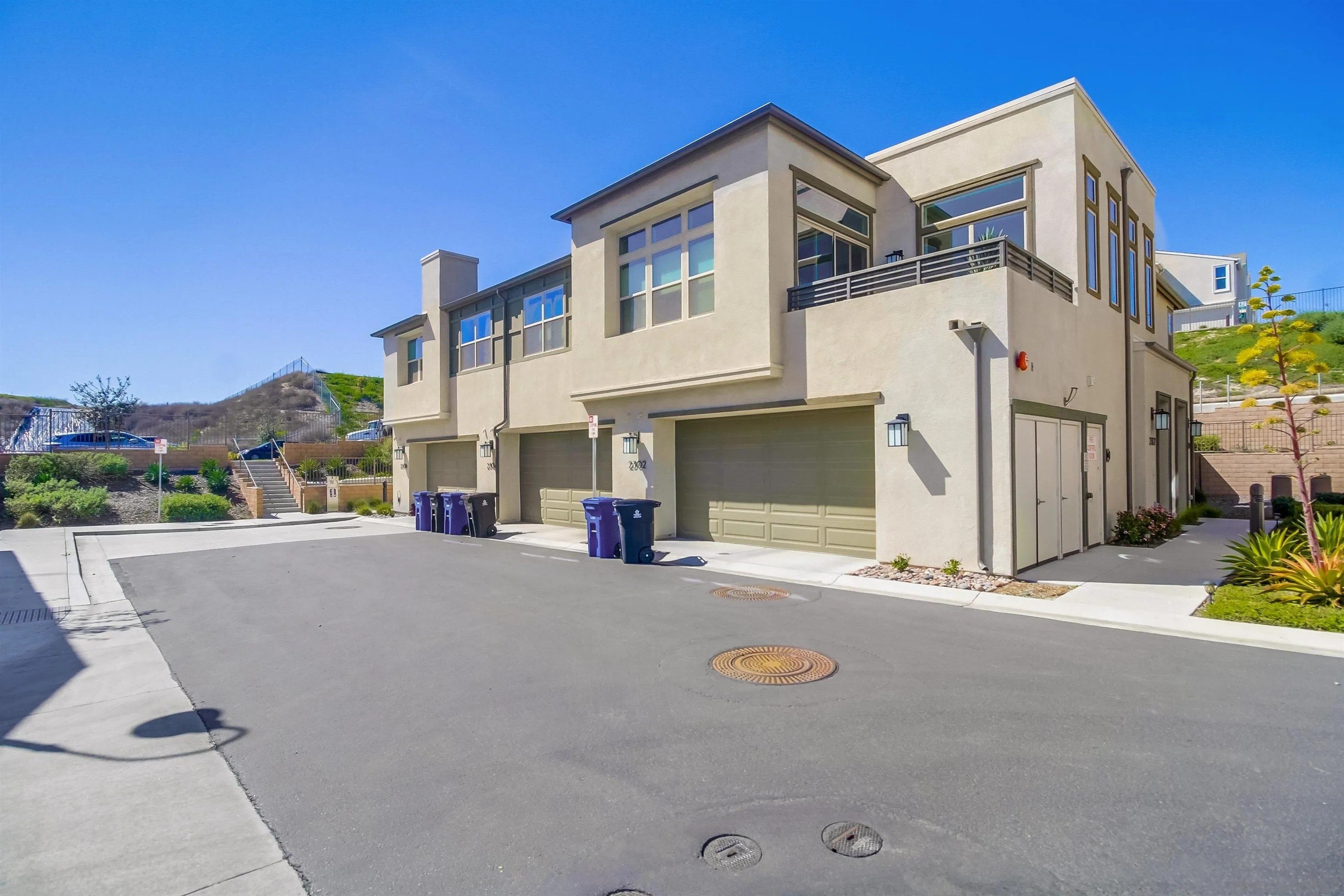 Chula Vista, California, 91913, United States, 4 Bedrooms Bedrooms, ,3 BathroomsBathrooms,Residential,For Sale,1859798