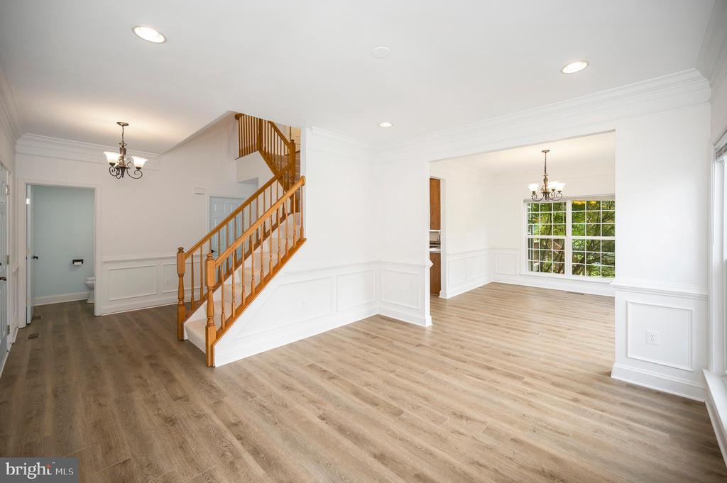 Bealeton, Virginia, 22712, United States, 6 Bedrooms Bedrooms, ,4 BathroomsBathrooms,Residential,For Sale,1916093