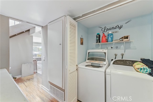 Paramount, California, 90723, United States, 3 Bedrooms Bedrooms, ,2 BathroomsBathrooms,Residential,For Sale,1942596