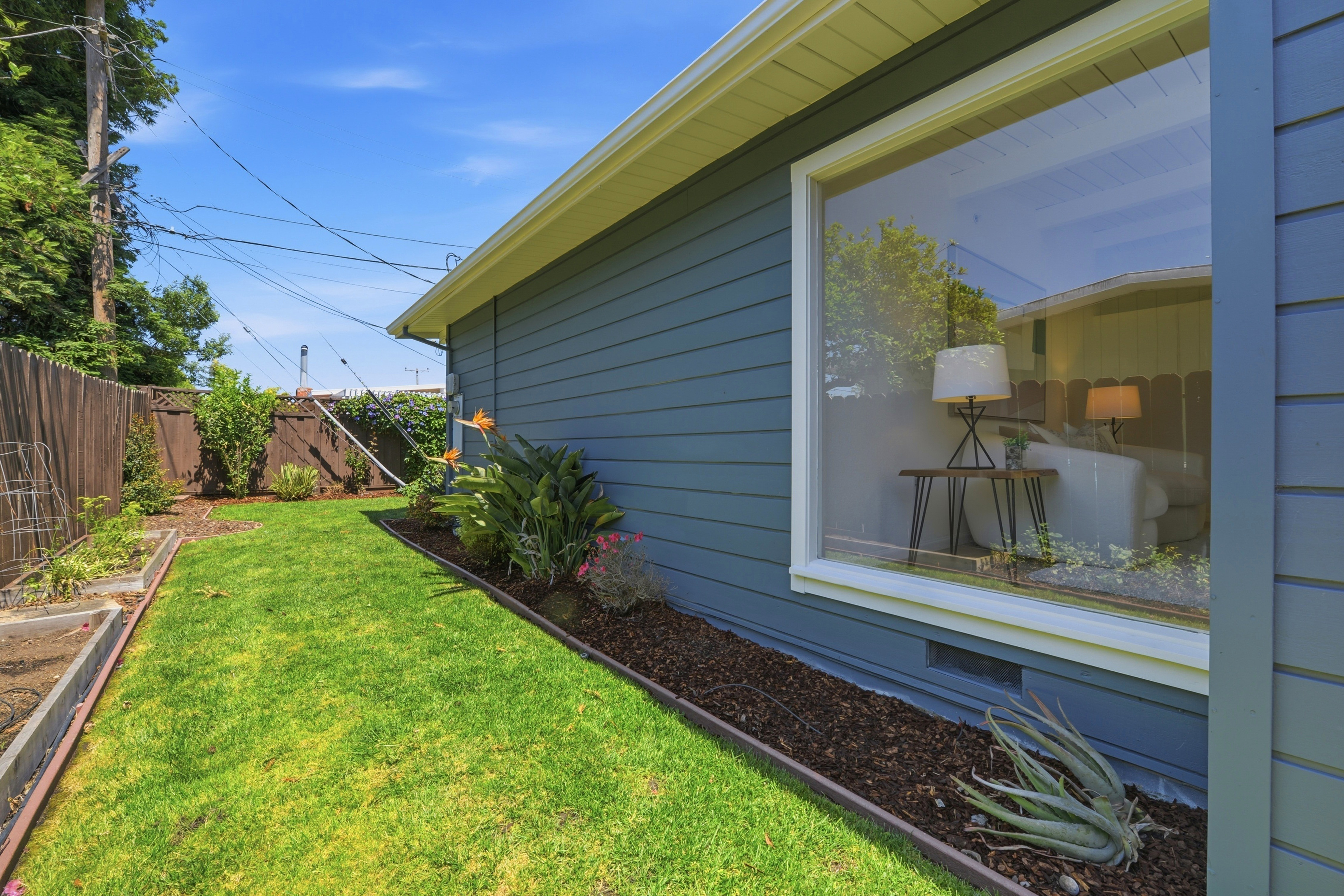  Beautifully Updated Home for an Indoor/Outdoor Lifestyle - 物件實景