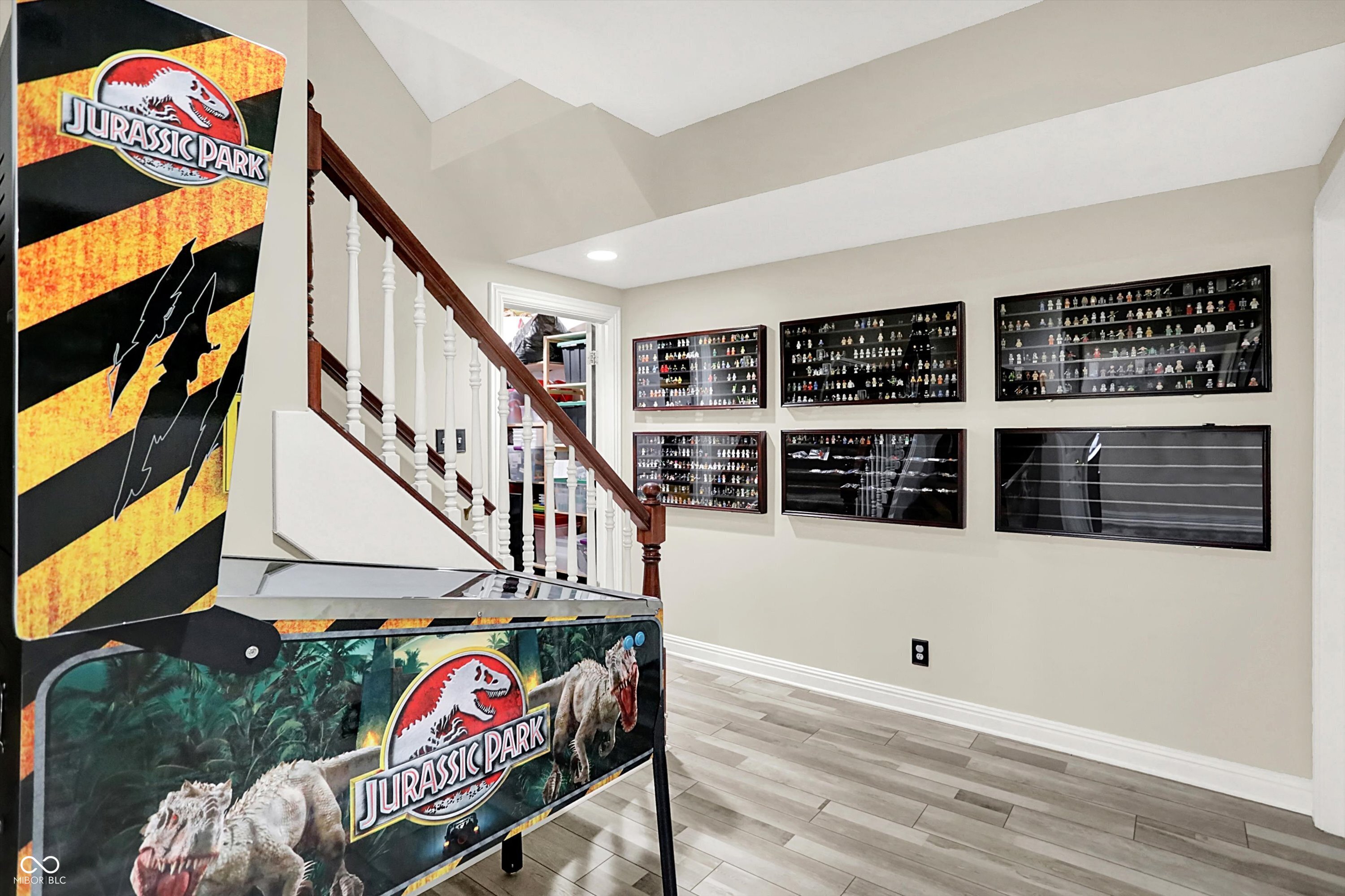 Fishers, Indiana, 46037, United States, 6 Bedrooms Bedrooms, ,5 BathroomsBathrooms,Residential,For Sale,1992348