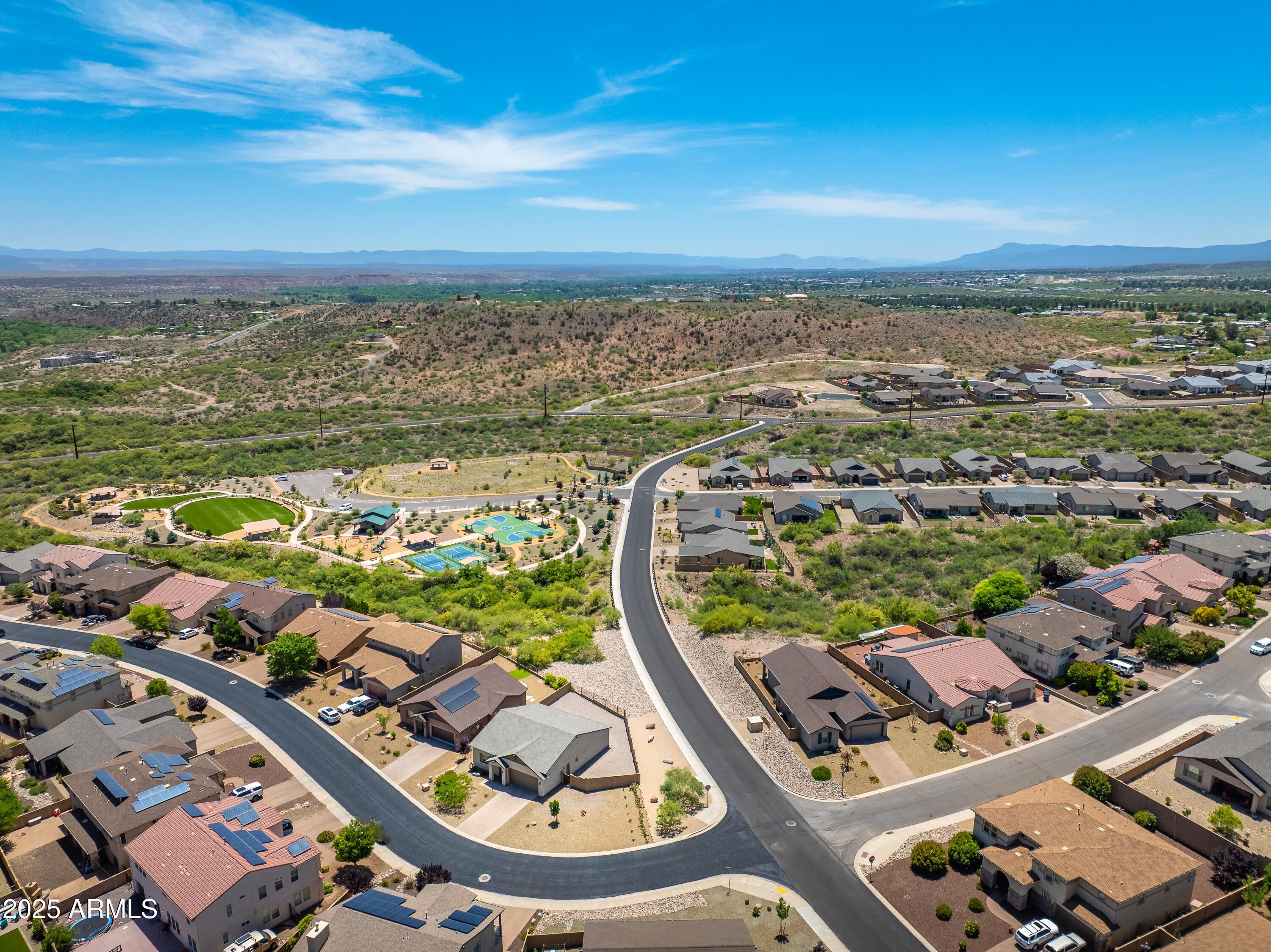 Clarkdale, Arizona, 86324, United States, 2 Bedrooms Bedrooms, ,Residential,For Sale,1948885