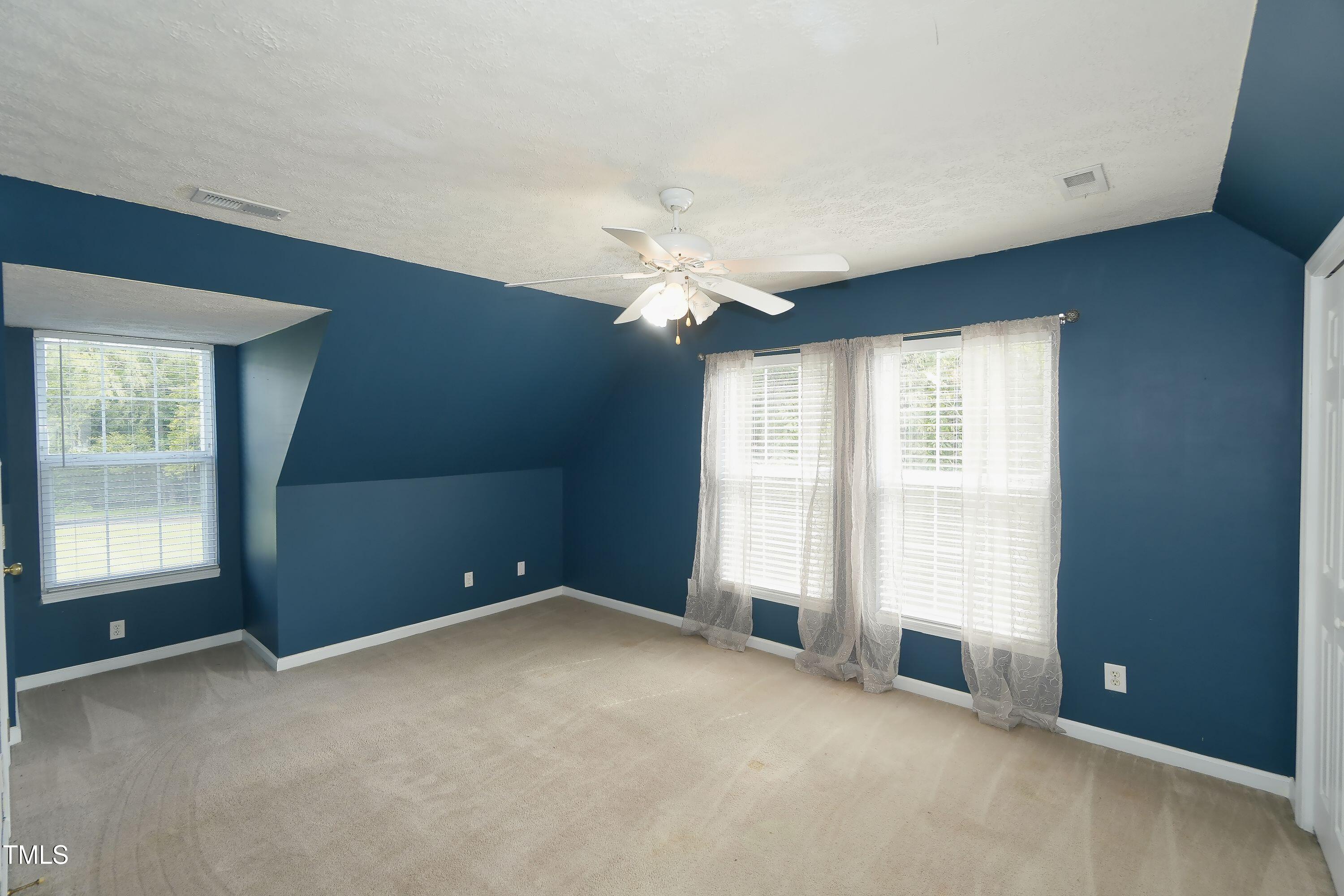 Hillsborough, North Carolina, 27278, United States, 3 Bedrooms Bedrooms, ,3 BathroomsBathrooms,Residential,For Sale,1902432