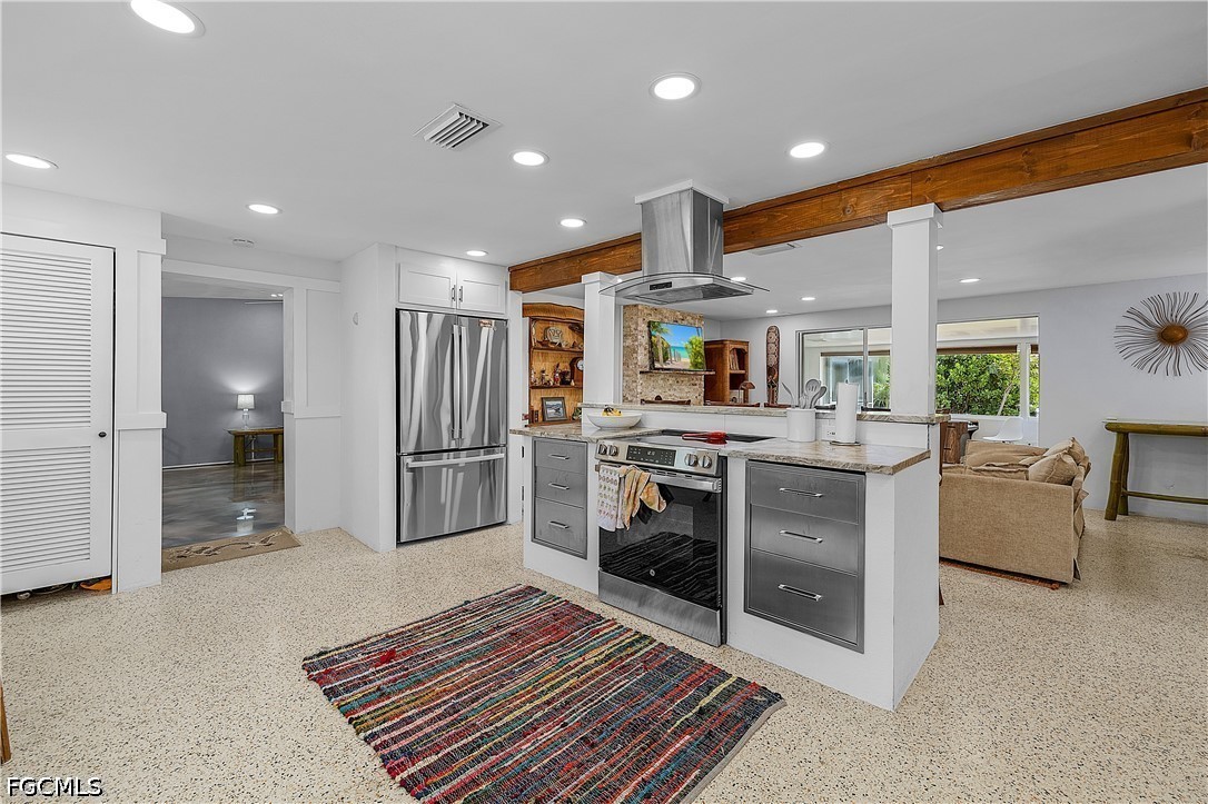 Bokeelia, Florida, 33922, United States, 3 Bedrooms Bedrooms, ,2 BathroomsBathrooms,Residential,For Sale,2048121