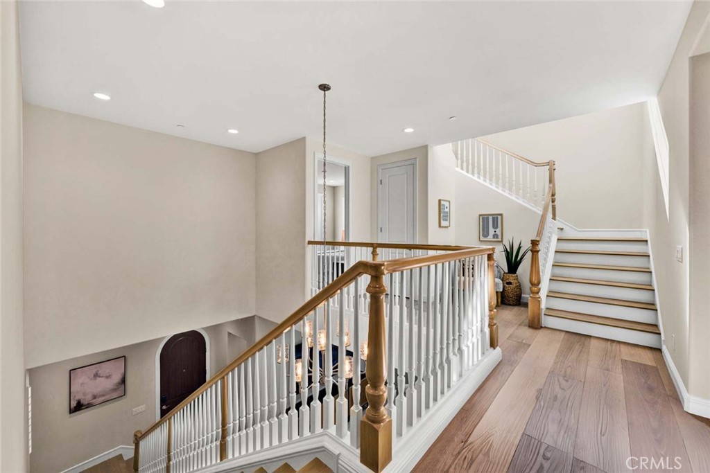 Lake Forest, California, 92630, United States, 4 Bedrooms Bedrooms, ,5 BathroomsBathrooms,Residential,For Sale,1988147