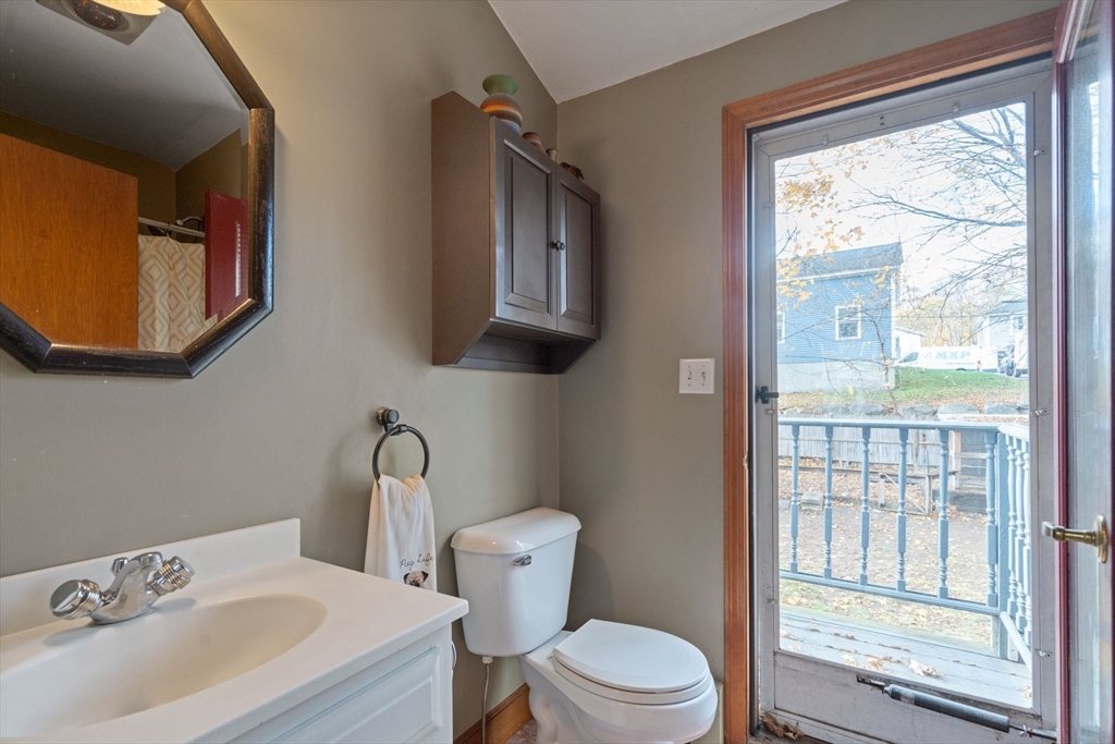 Maynard, Massachusetts, 01754, United States, 3 Bedrooms Bedrooms, ,2 BathroomsBathrooms,Residential,For Sale,1994819