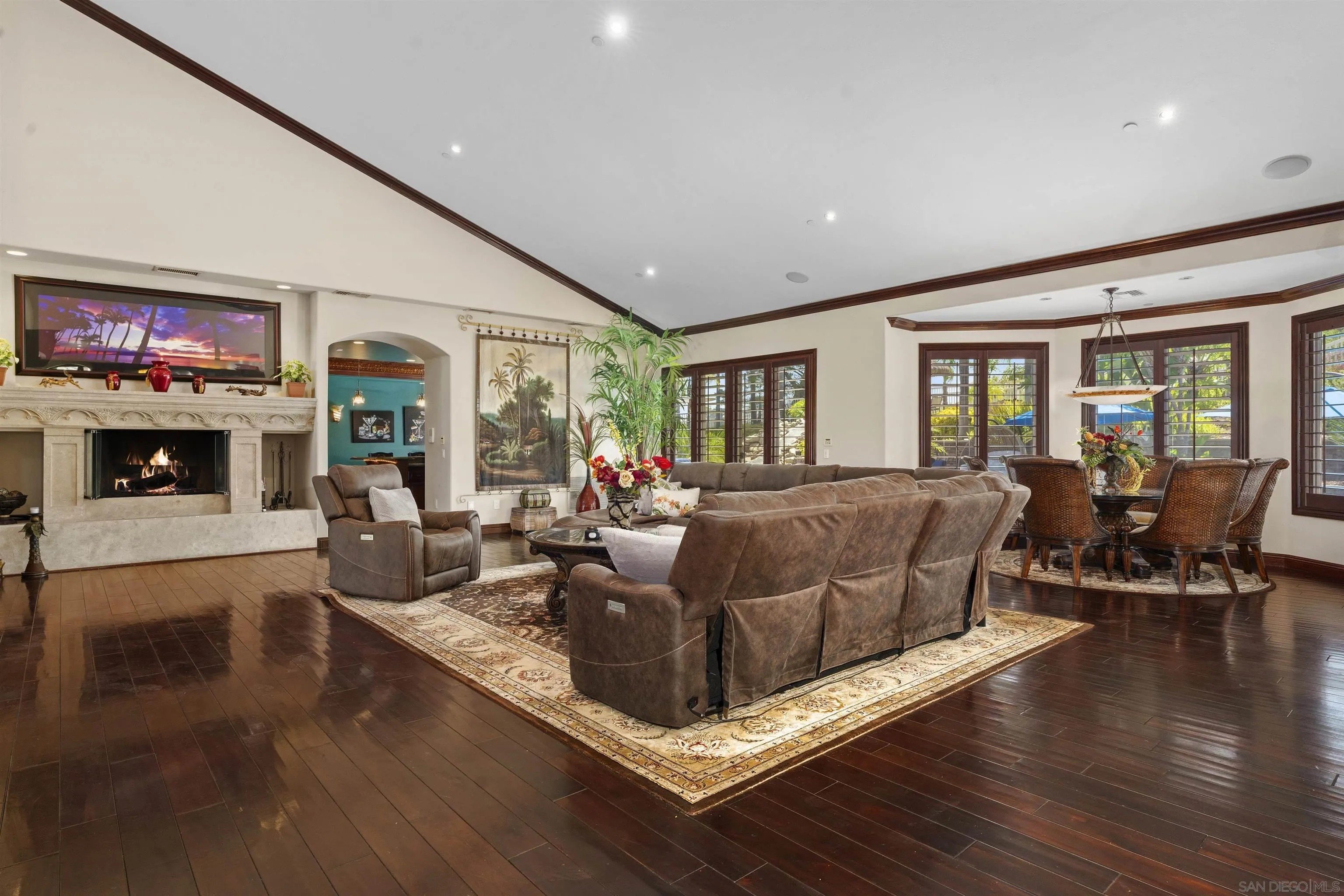 Alpine, California, 91901, United States, 3 Bedrooms Bedrooms, ,5 BathroomsBathrooms,Residential,For Sale,1997111