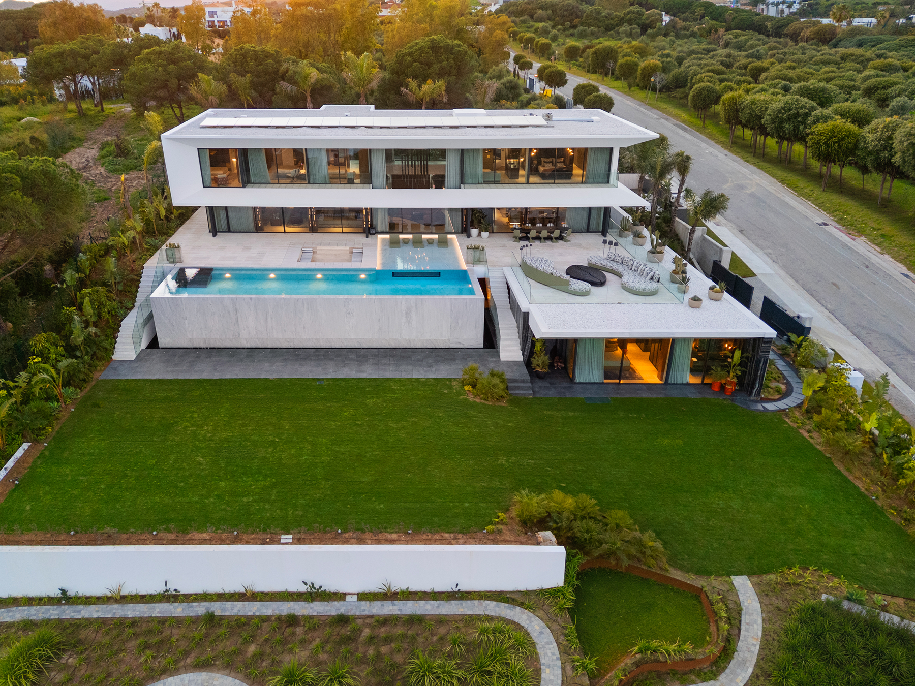  Contemporary villa with sea views in La Reserva de Sotogrande - 物件實景
