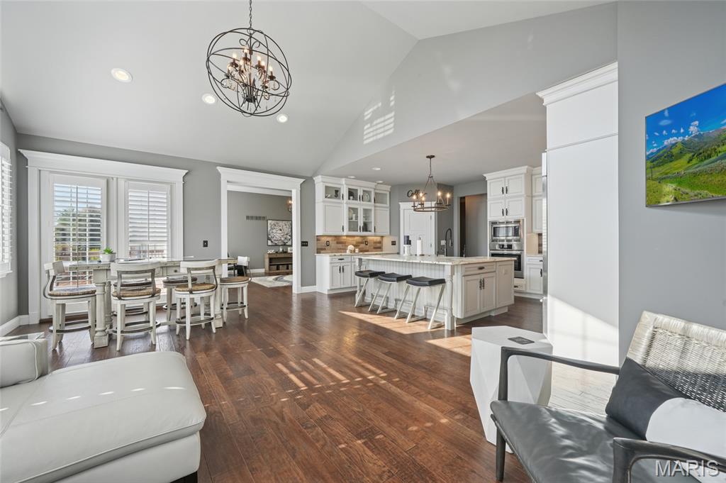 Ellisville, Missouri, 63021, United States, 3 Bedrooms Bedrooms, ,3 BathroomsBathrooms,Residential,For Sale,1988927