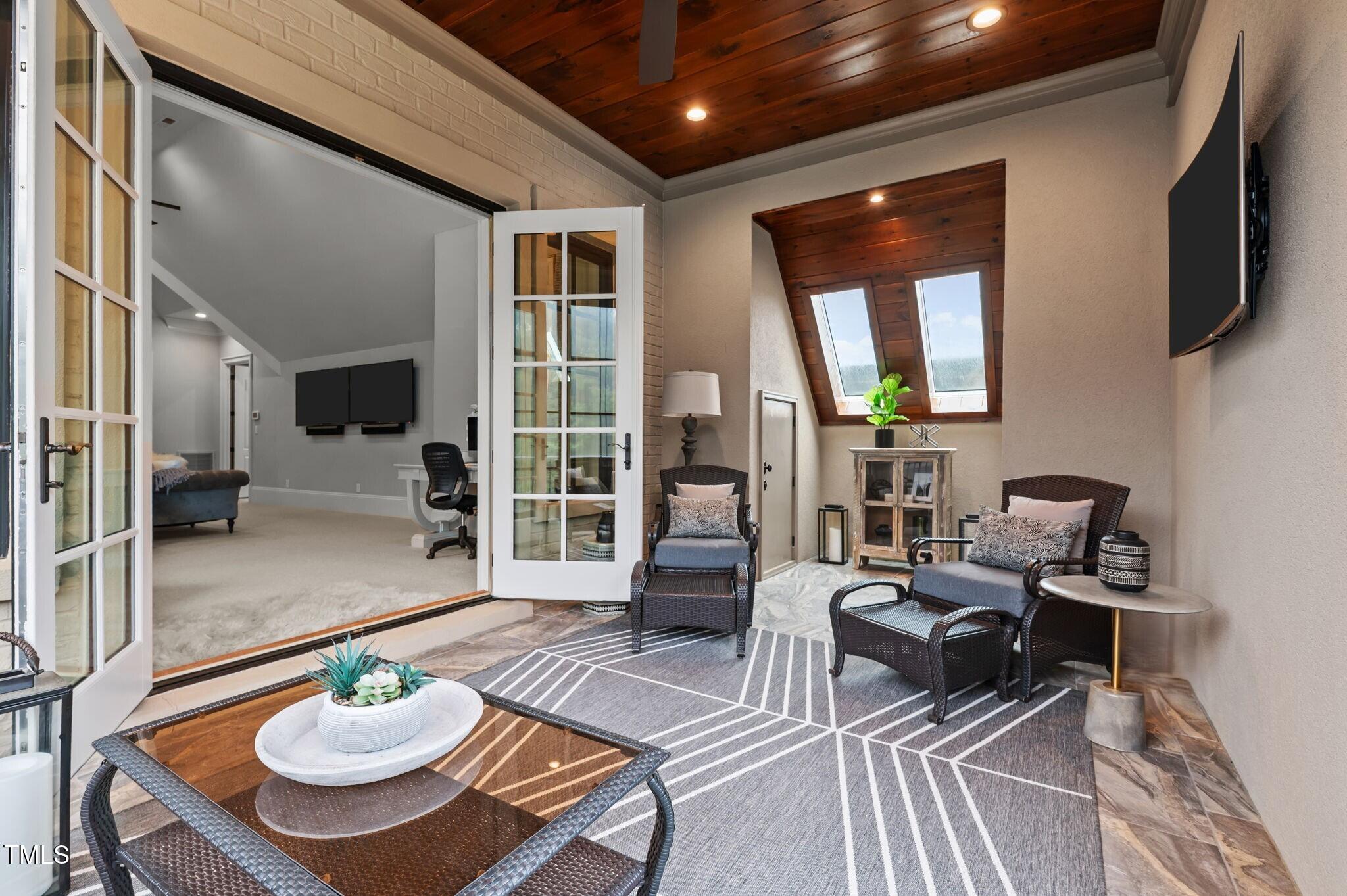 Raleigh, North Carolina, 27613, United States, 7 Bedrooms Bedrooms, ,11 BathroomsBathrooms,Residential,For Sale,1917345
