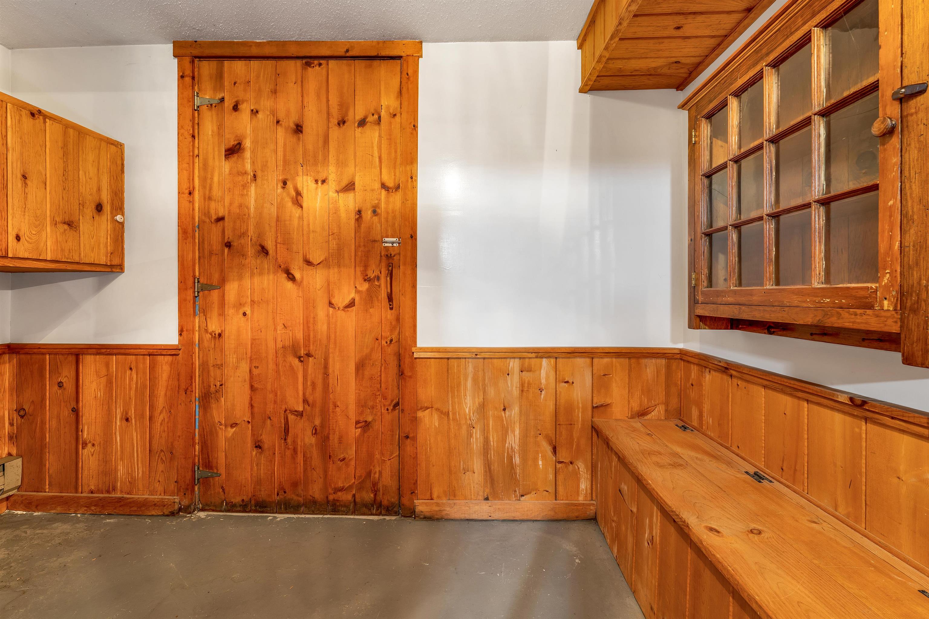 Chesterfield, New Hampshire, 03466, United States, 4 Bedrooms Bedrooms, ,2 BathroomsBathrooms,Residential,For Sale,1934189