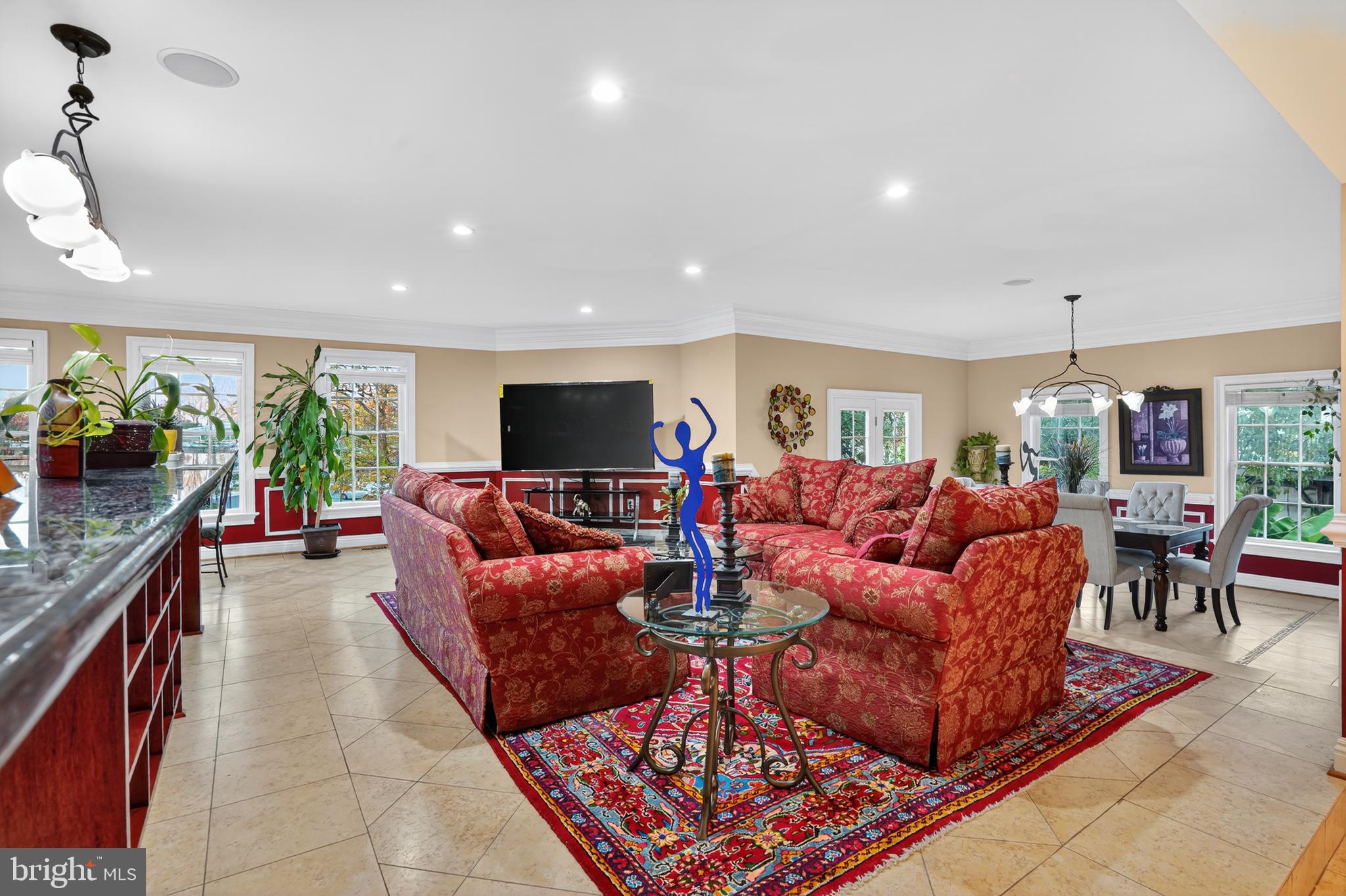 Annandale, Virginia, 22003, United States, 7 Bedrooms Bedrooms, ,6 BathroomsBathrooms,Residential,For Sale,1988748