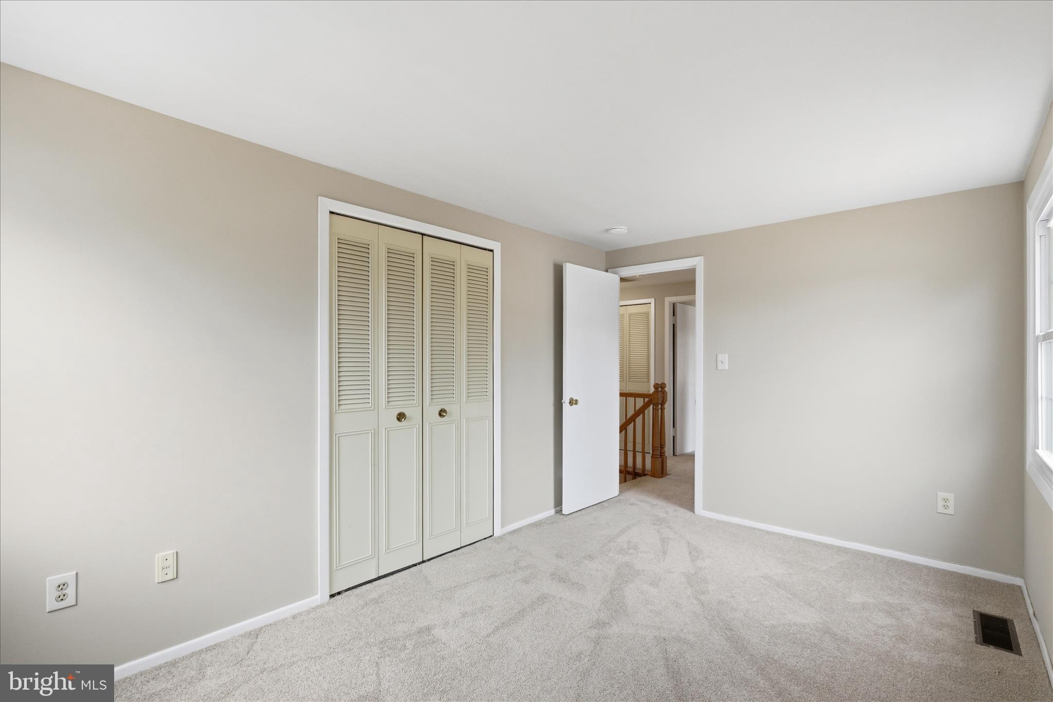 Bowie, Maryland, 20715, United States, 5 Bedrooms Bedrooms, ,3 BathroomsBathrooms,Residential,For Sale,2009655