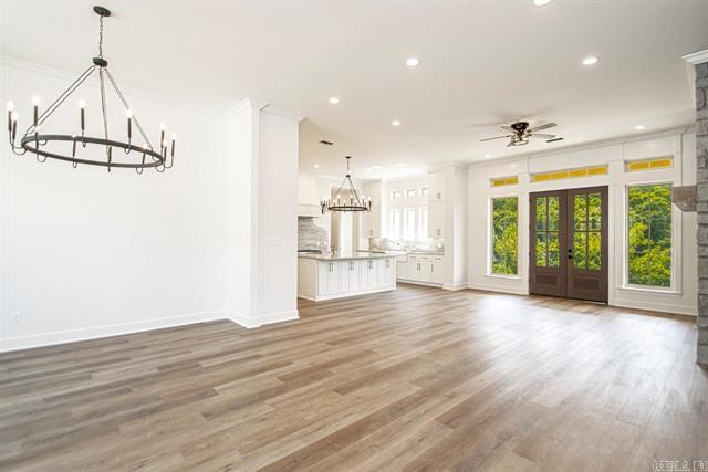 Little Rock, Arkansas, 72210, United States, 5 Bedrooms Bedrooms, ,4 BathroomsBathrooms,Residential,For Sale,1942972
