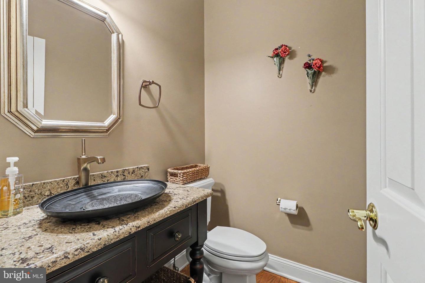 MECHANICSBURG, Pennsylvania, 17055, United States, 6 Bedrooms Bedrooms, ,6 BathroomsBathrooms,Residential,For Sale,2048271