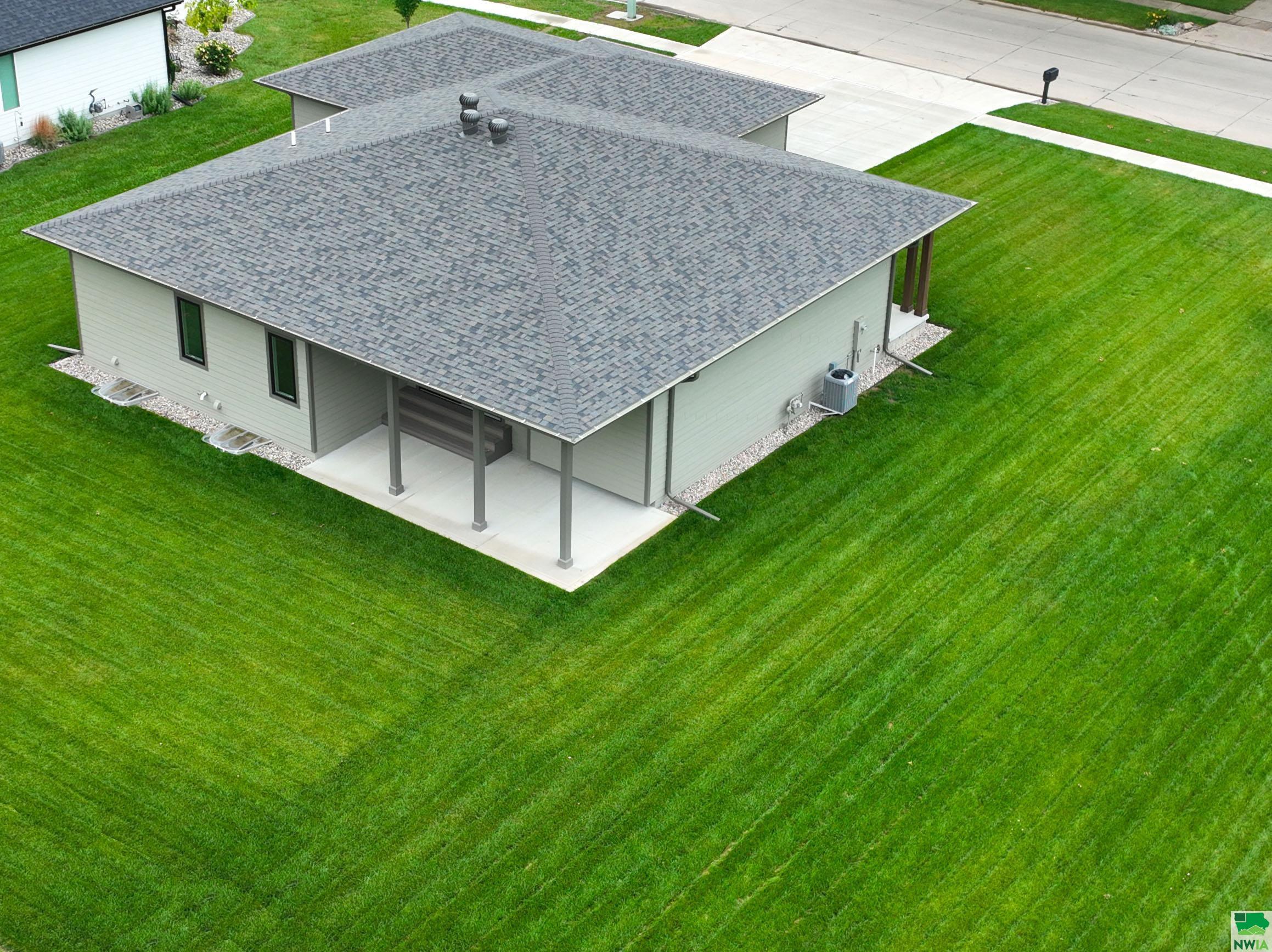 Sergeant Bluff, Iowa, 51054, United States, 3 Bedrooms Bedrooms, ,2 BathroomsBathrooms,Residential,For Sale,1921249