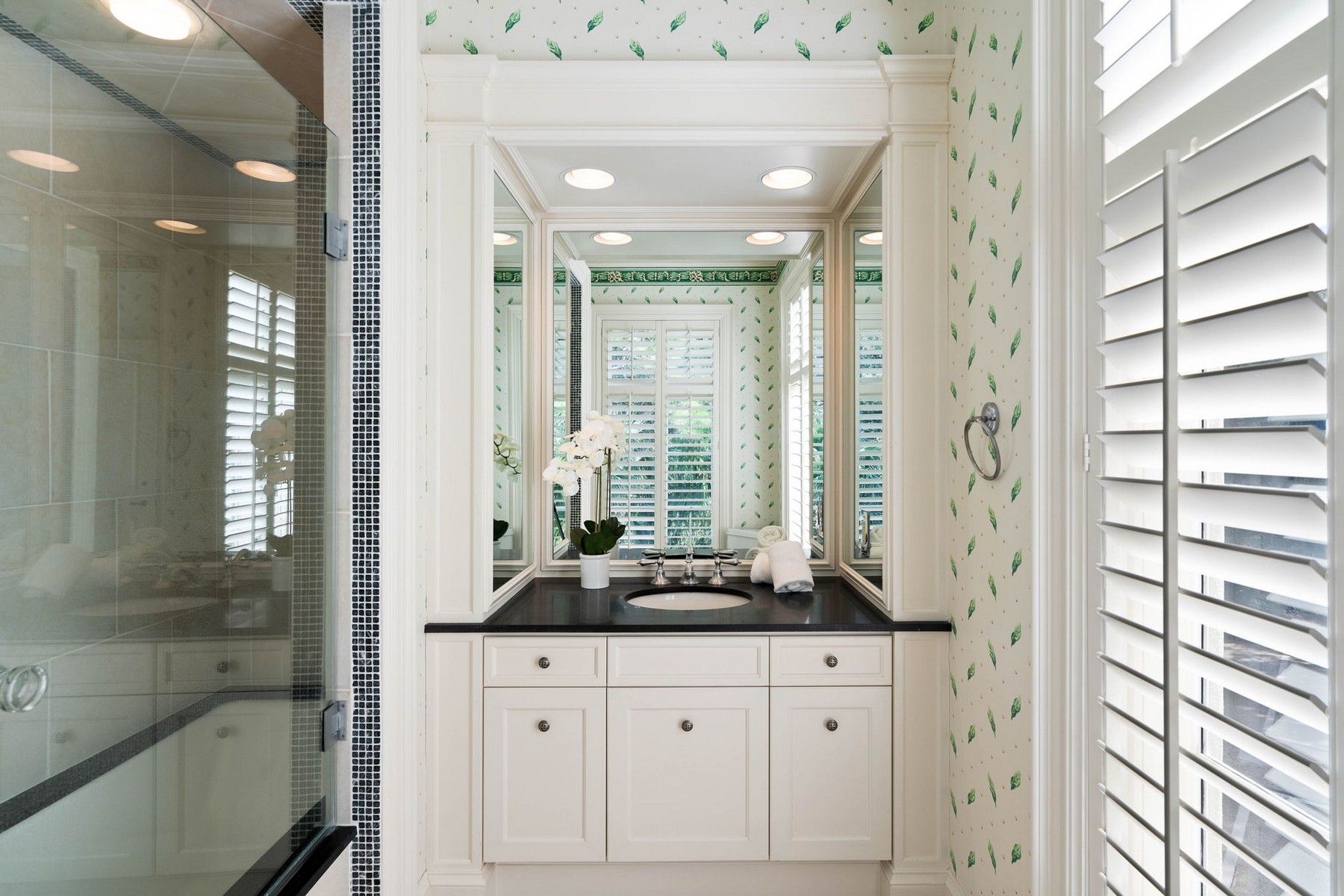  318 West 46th Street - 物件實景