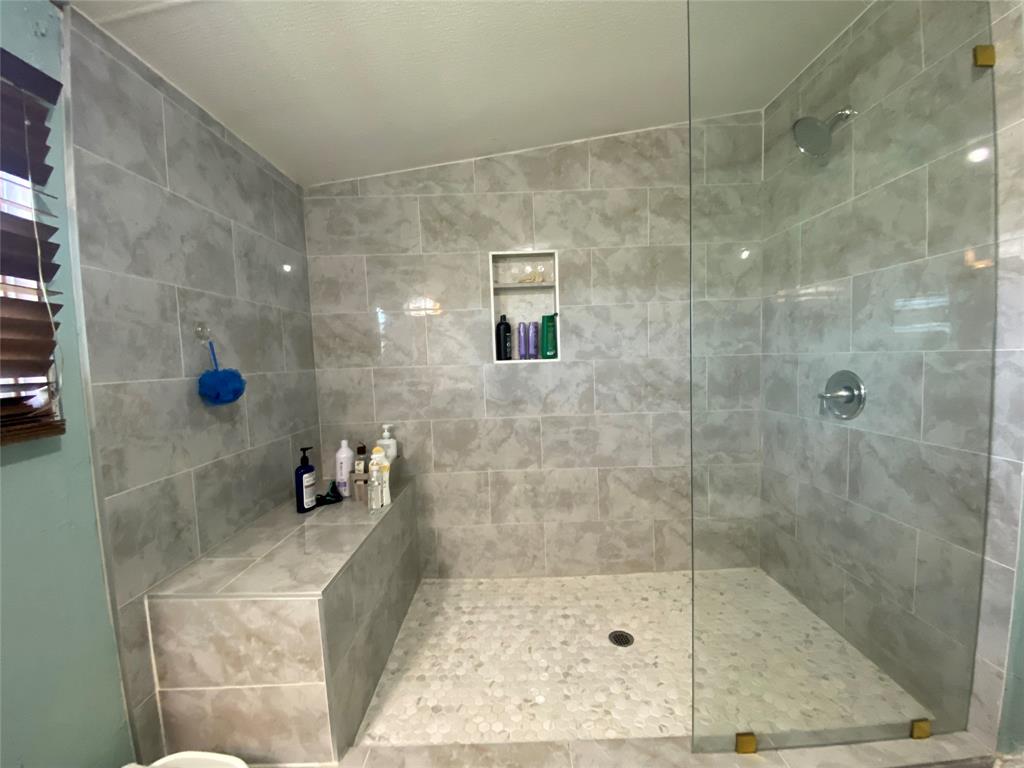 Royse City, Texas, 75189, United States, 4 Bedrooms Bedrooms, ,2 BathroomsBathrooms,Residential,For Sale,1981516