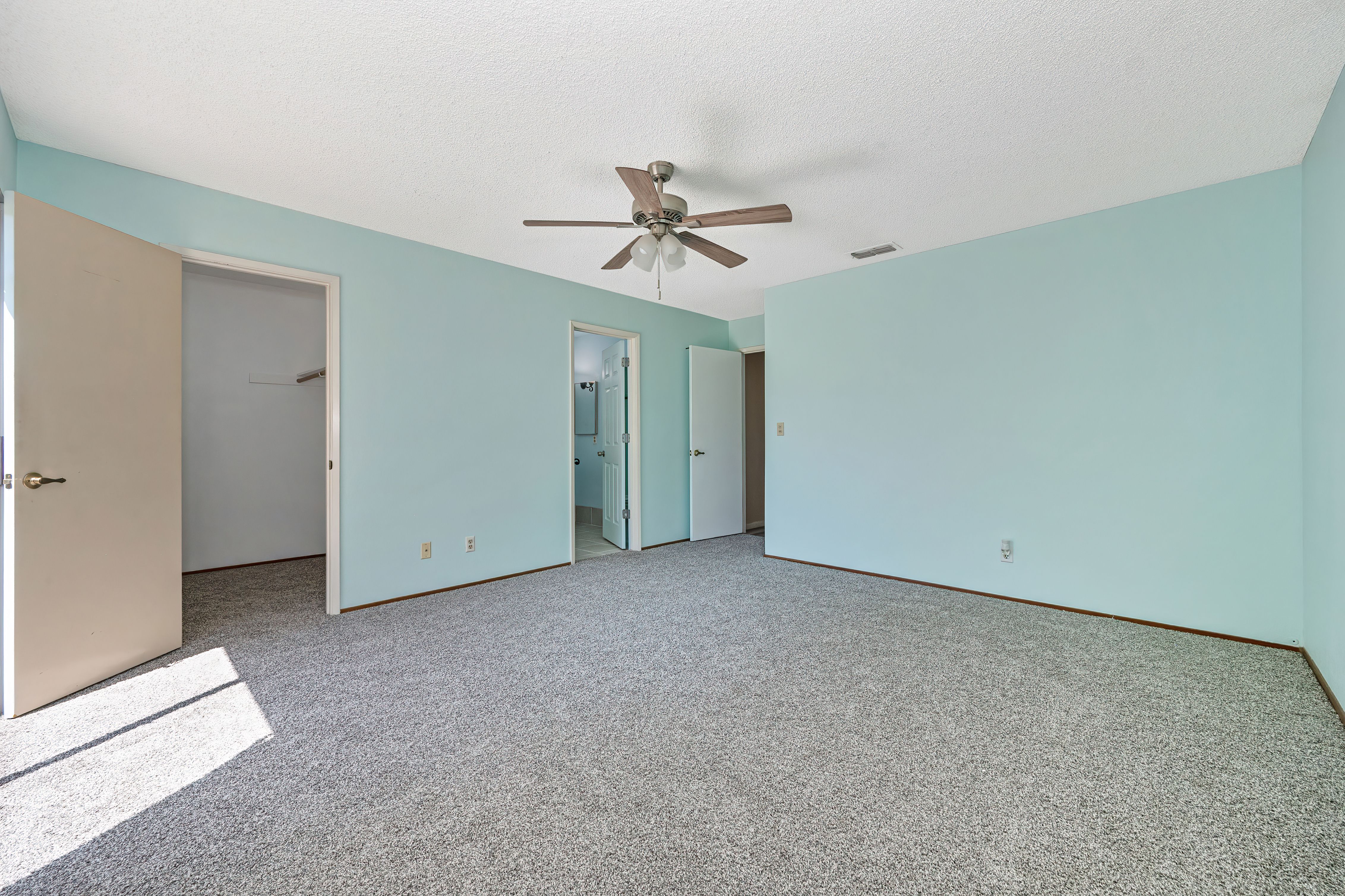  7613 Black Bear Drive, Sacramento, CA 95843 - 物件實景