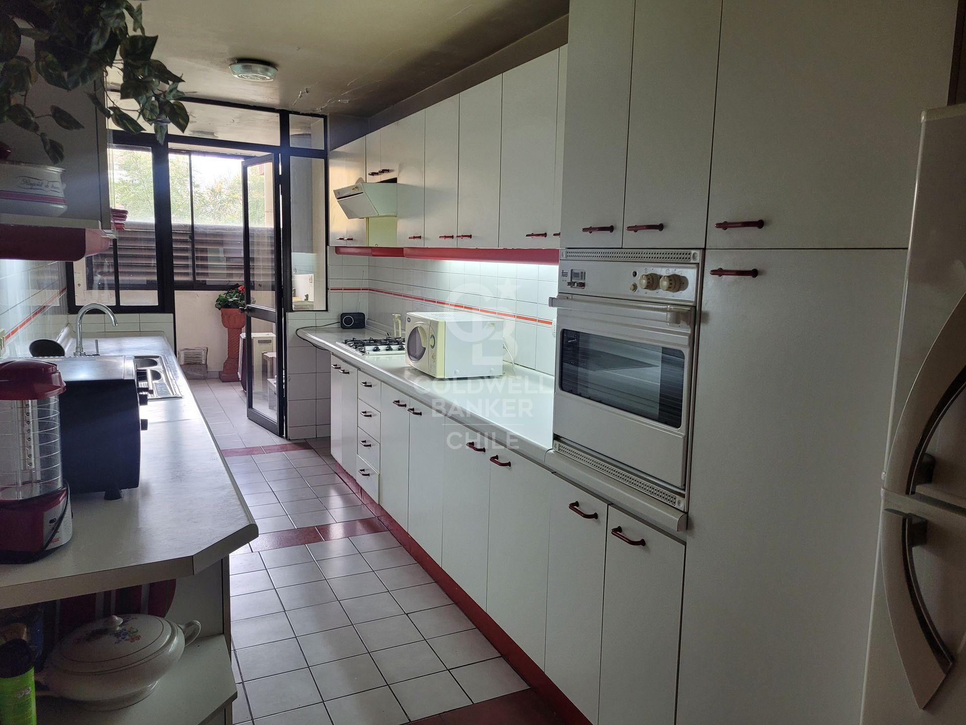 Las Condes, Chile, 3 Bedrooms Bedrooms, ,2 BathroomsBathrooms,Residential,For Sale,1787275