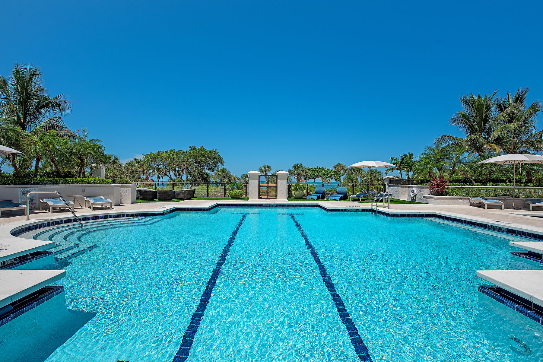  PELICAN BAY - BILTMORE AT BAY COLONY - 物件實景