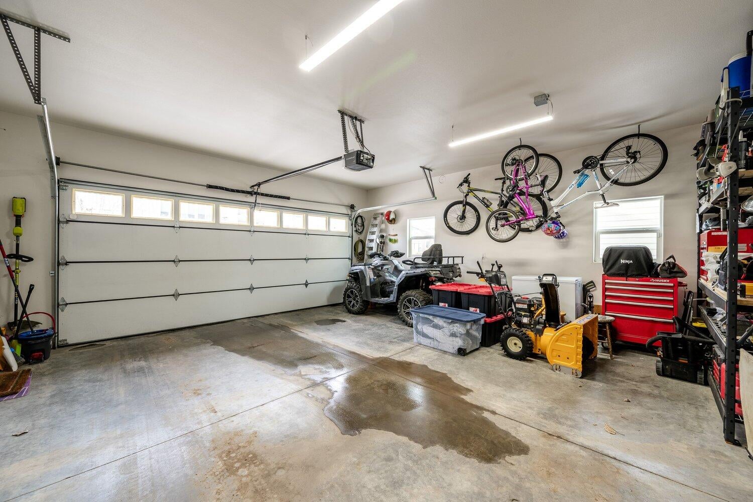 Sheridan, Wyoming, 82801, United States, 5 Bedrooms Bedrooms, ,3 BathroomsBathrooms,Residential,For Sale,2011699